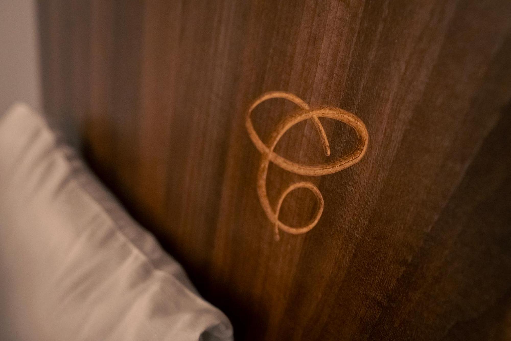 Deluxe Twin Room - Photo 11