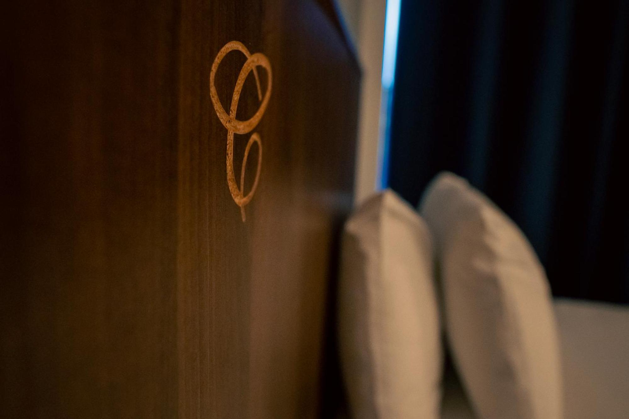 Deluxe Twin Room - Photo 8