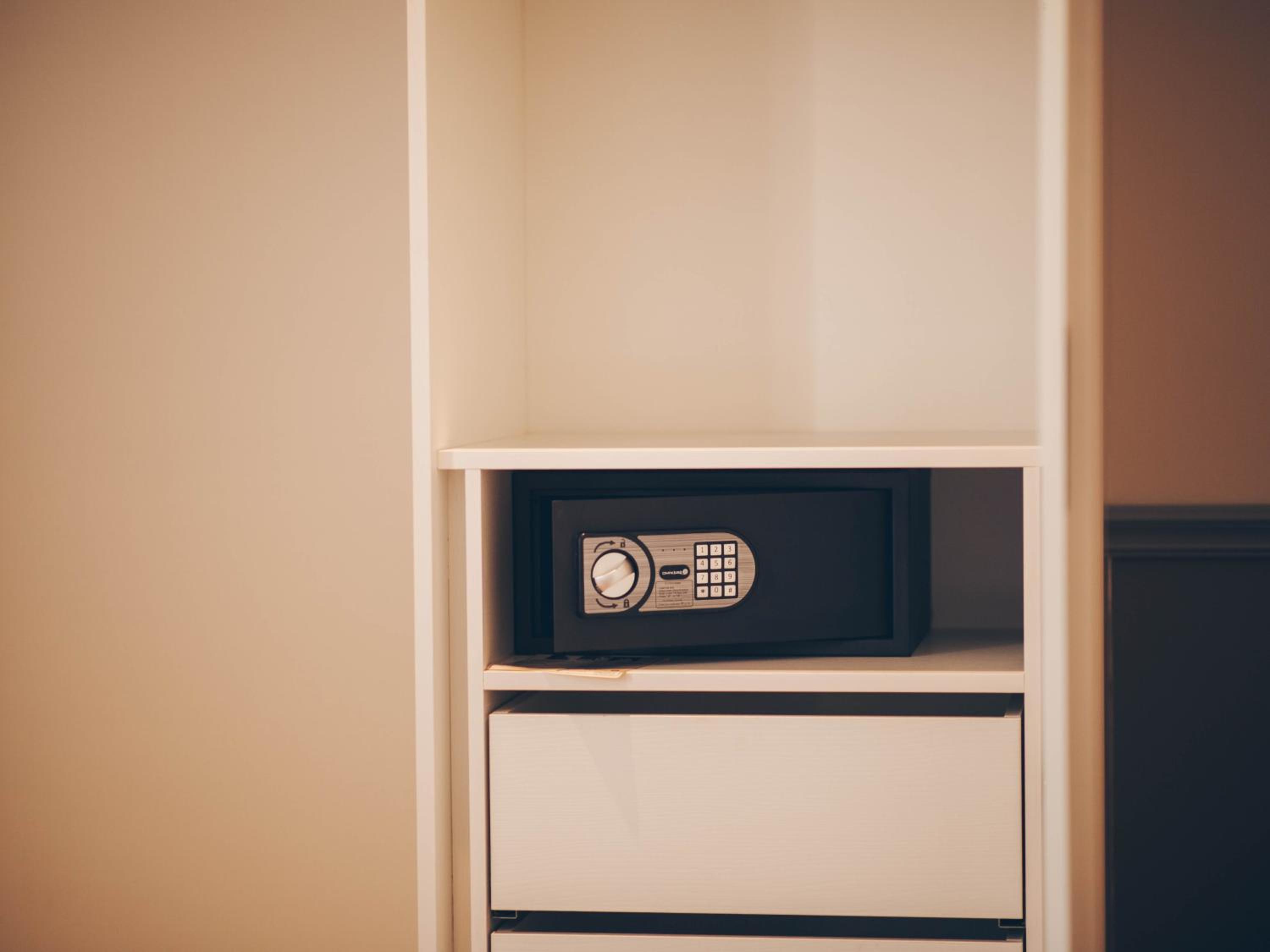 Single Room photo 3