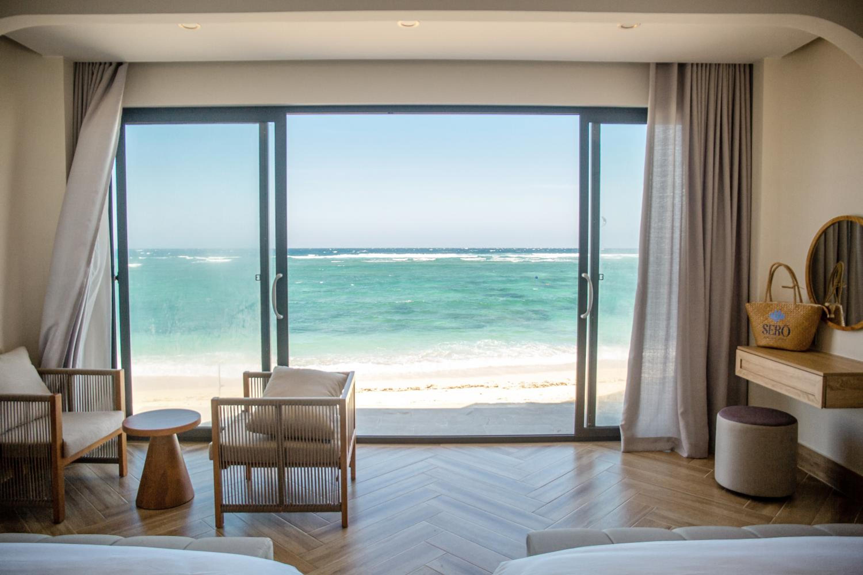 Queen Room with Sea View photo 2