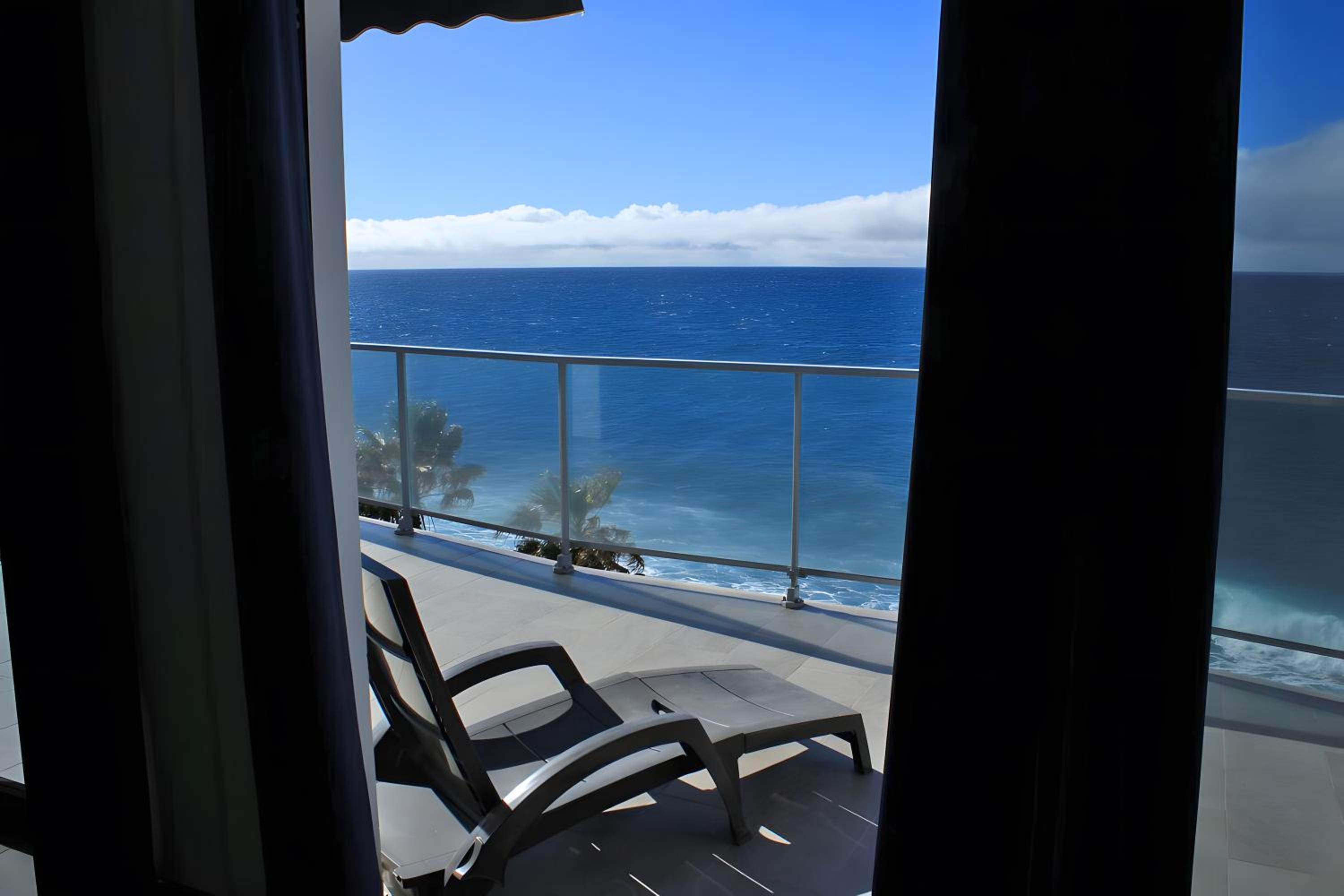 Superior One-Bedroom Apartment with Balcony photo 3