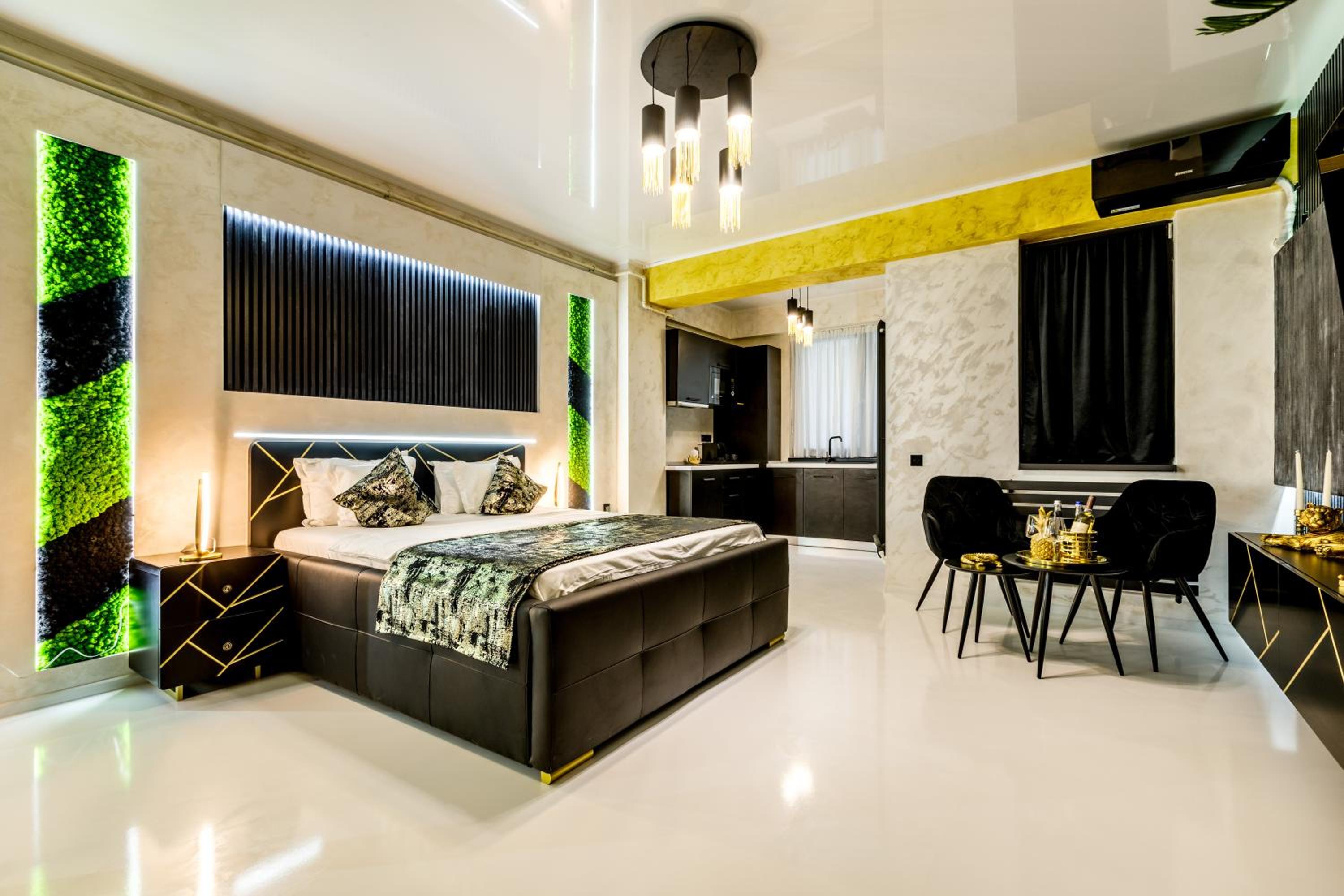 One-Bedroom Apartment with Balcony and Sea View