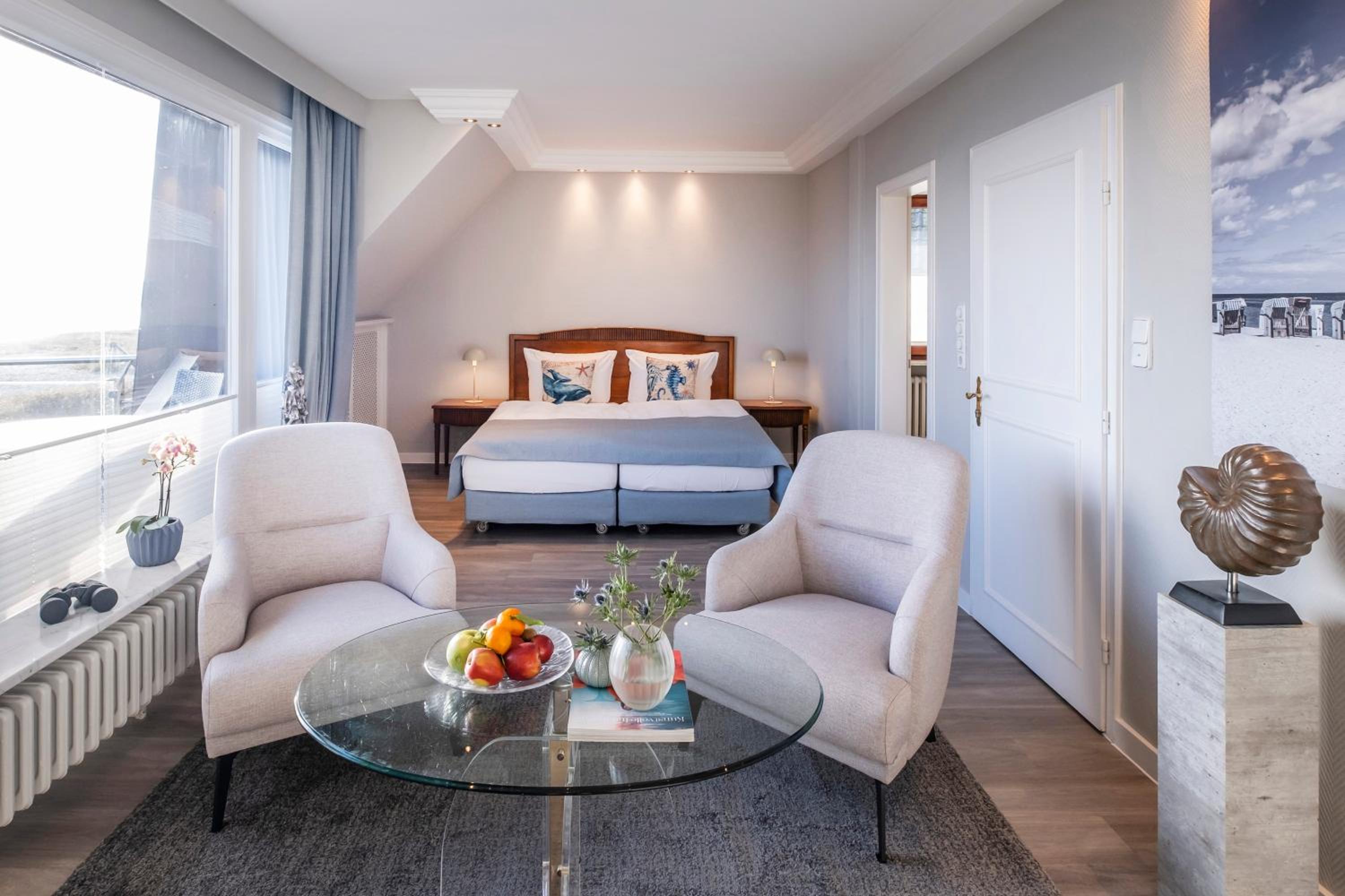 Junior Suite with Loggia Sea View photo 3