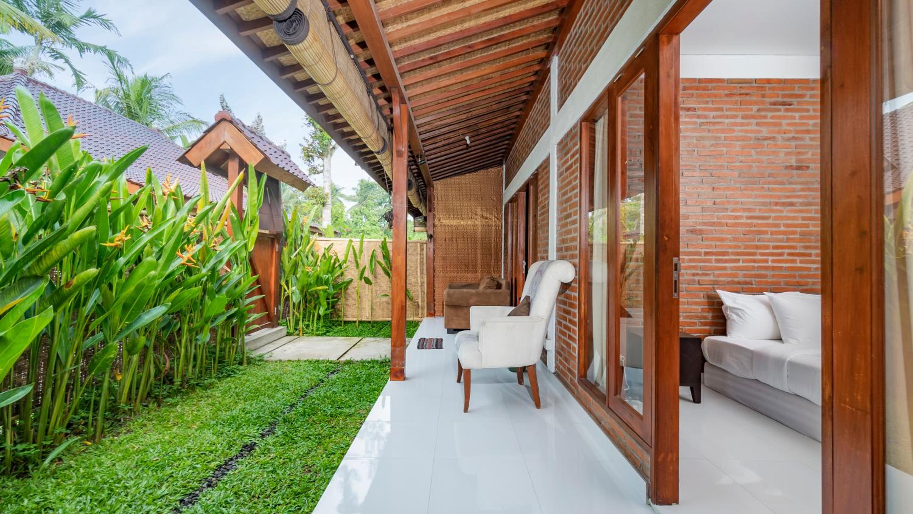 Two-Bedroom Villa - Photo 12