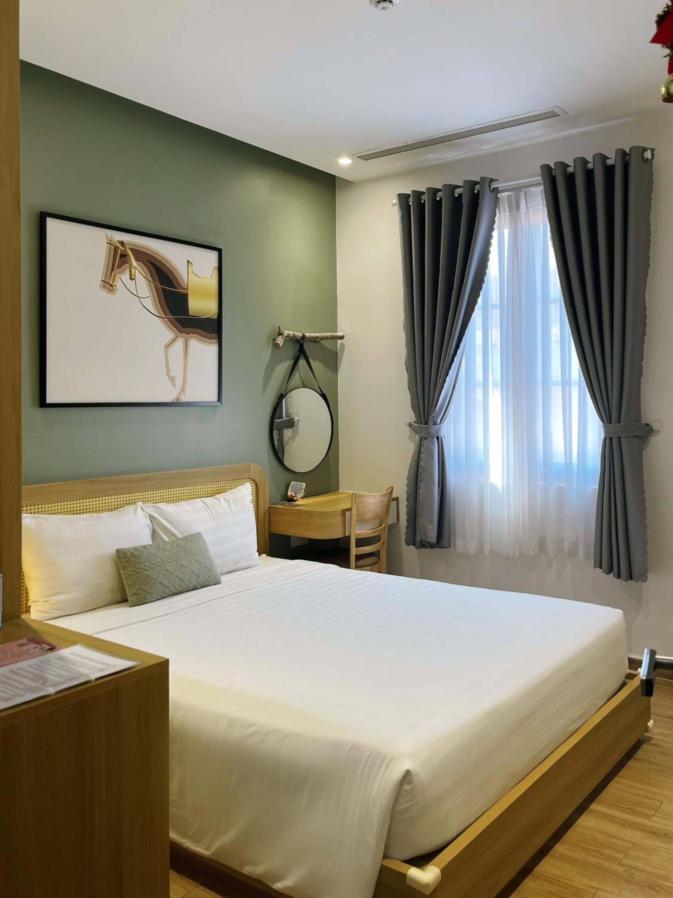 Queen Room with Sea View