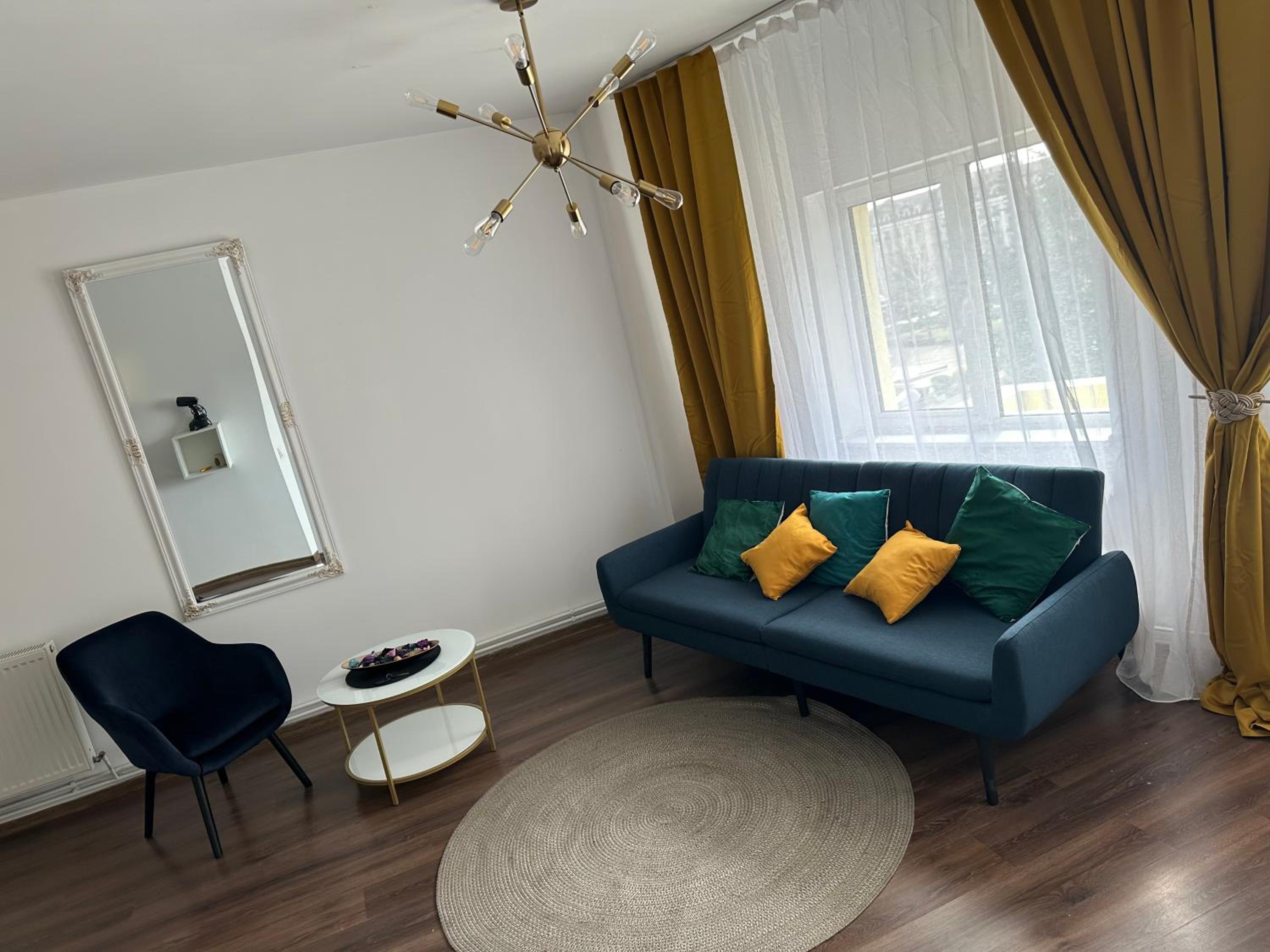 One-Bedroom Apartment photo 3