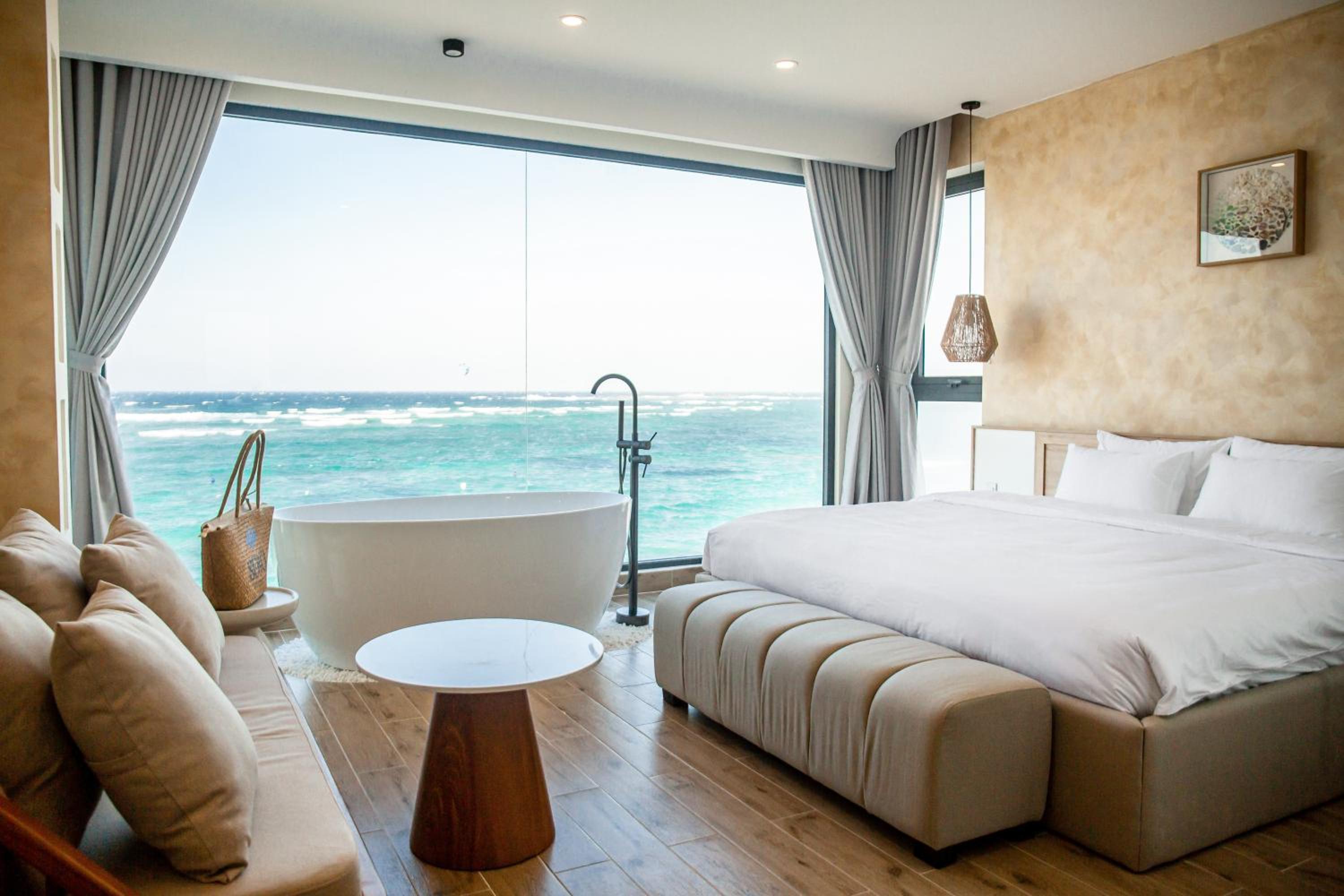 King Room with Sea View photo 1