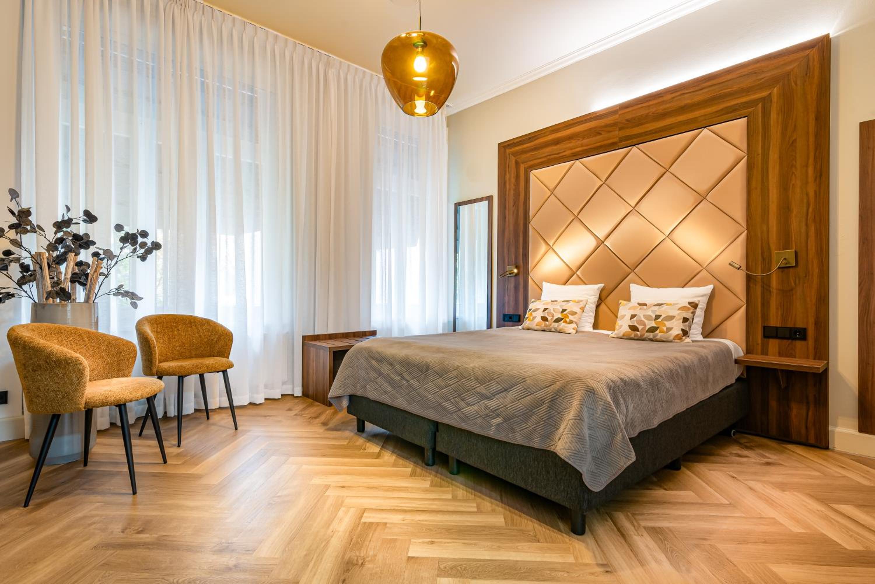 Superior Room with Spa Bath - Photo 5