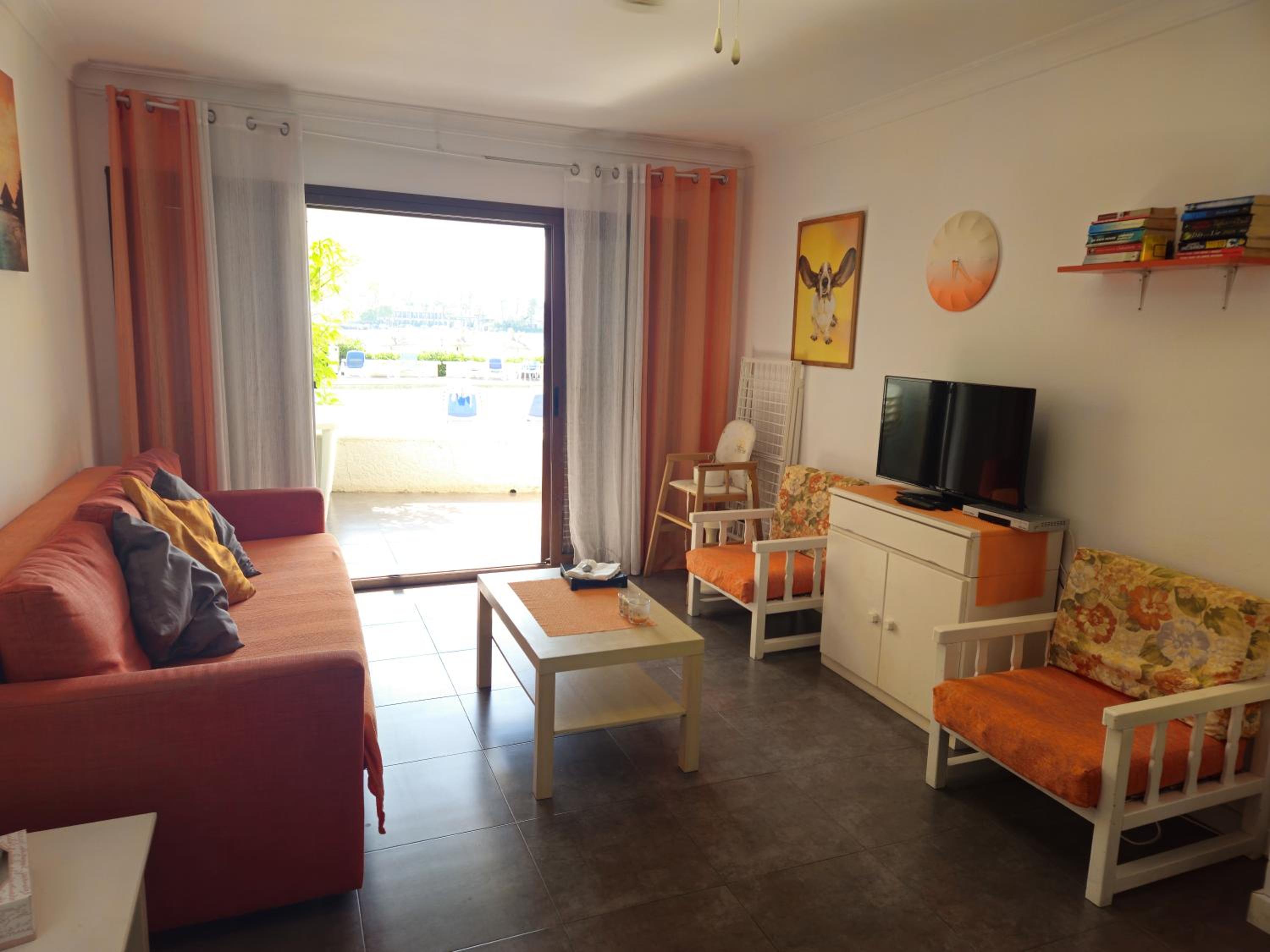 Family Two-Bedroom Apartment With View