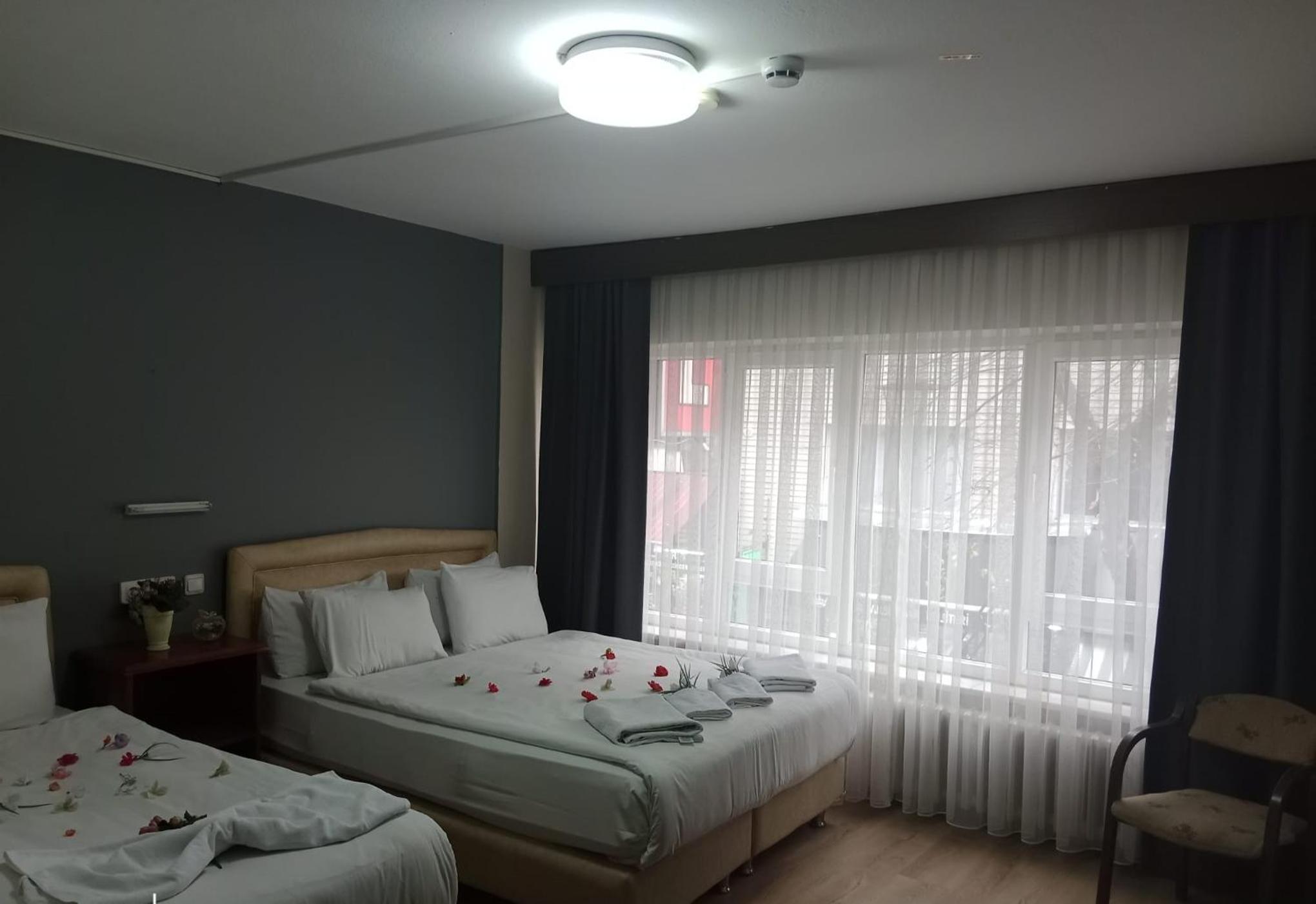 Triple Room - Photo 3