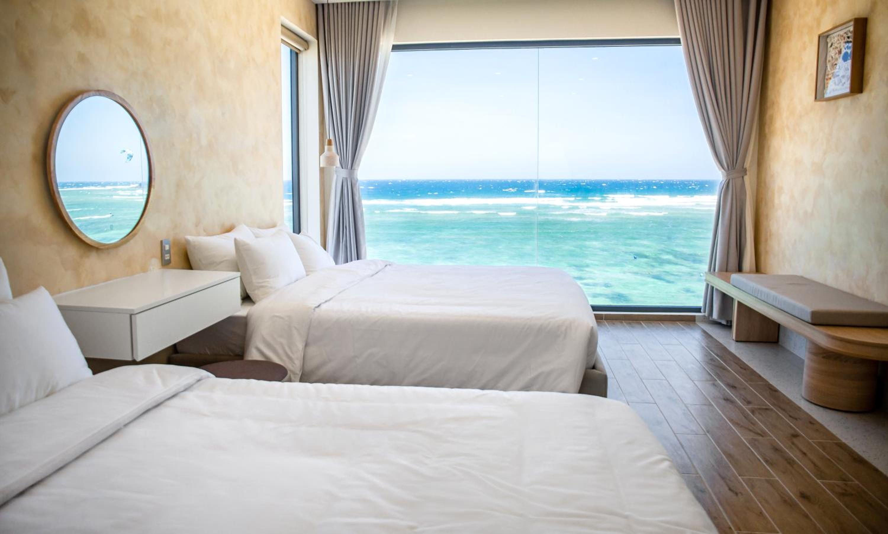 Deluxe Double Room with Sea View photo 1