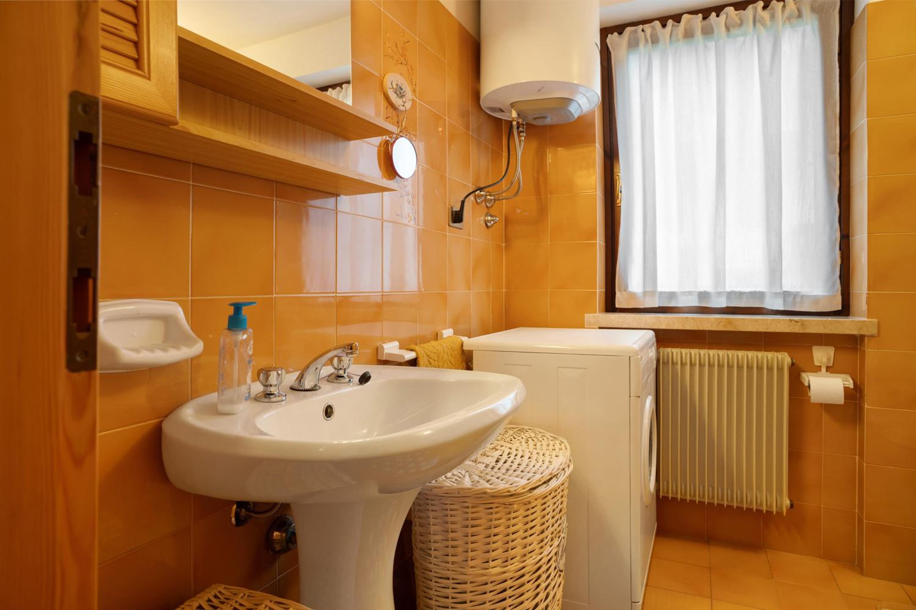 Two-Bedroom Deluxe Apartment with Garden View photo 3