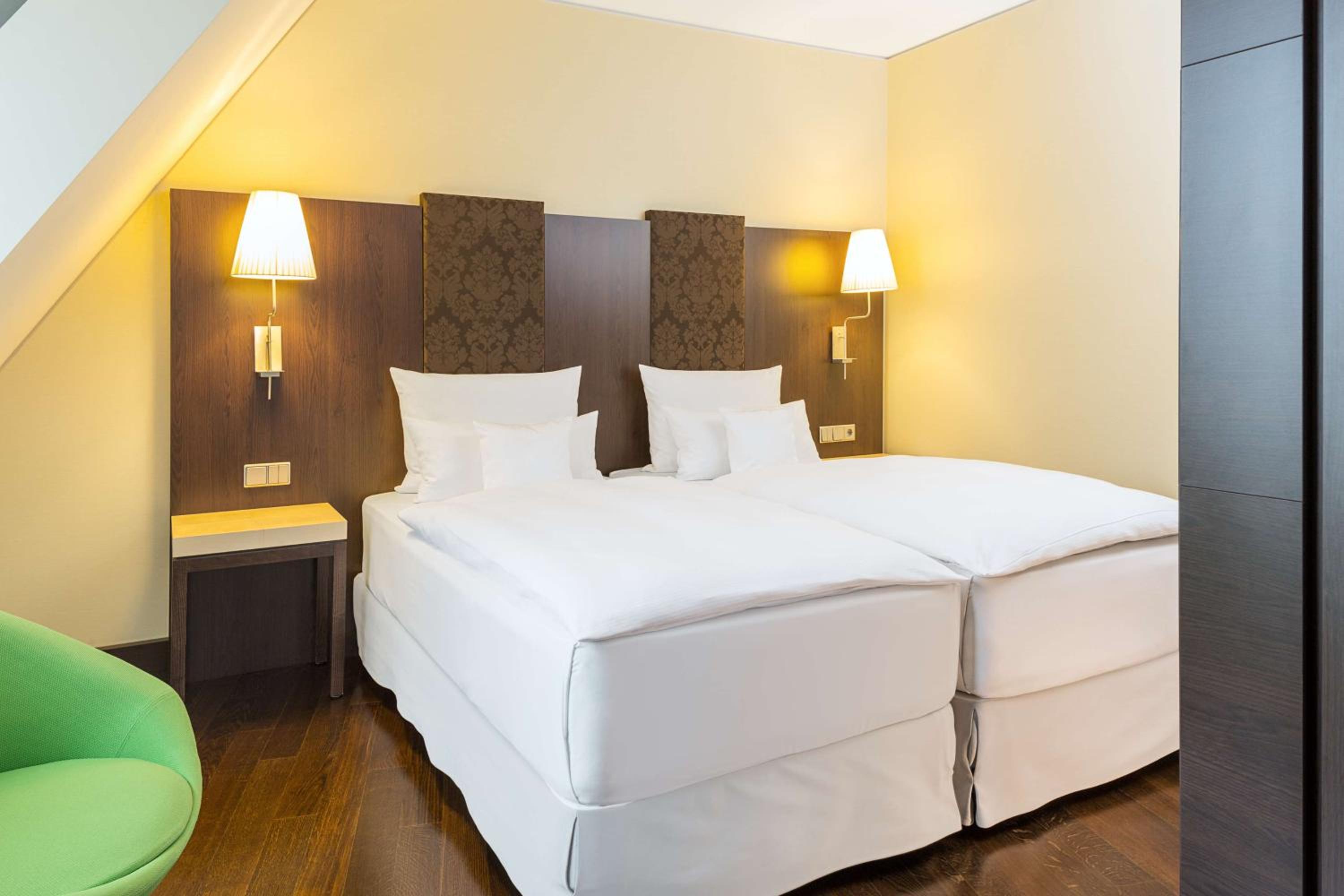 Premium Double or Twin Room with extra bed (2 adults + 1 child)