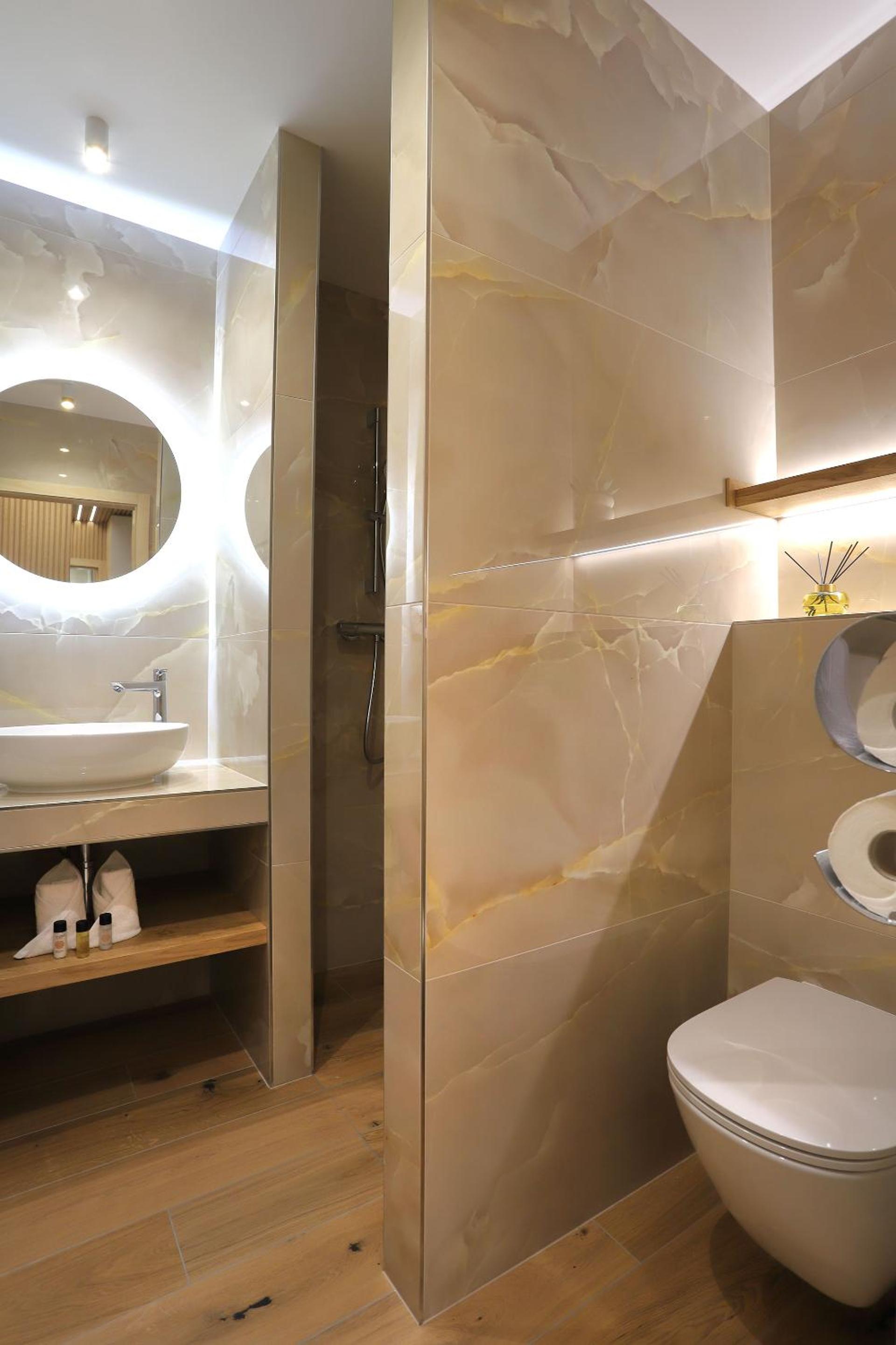 Superior Double or Twin Room - Photo 4