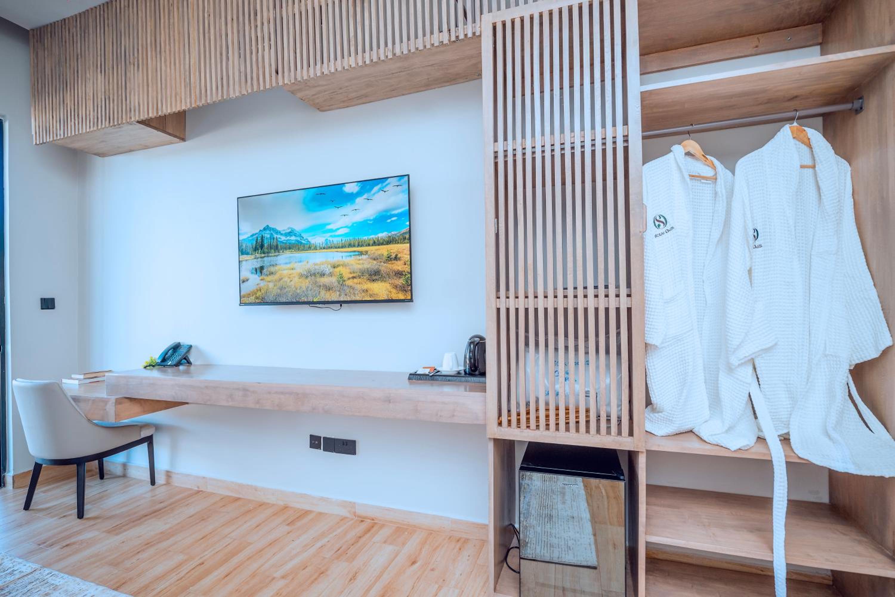 King Room with Pool View