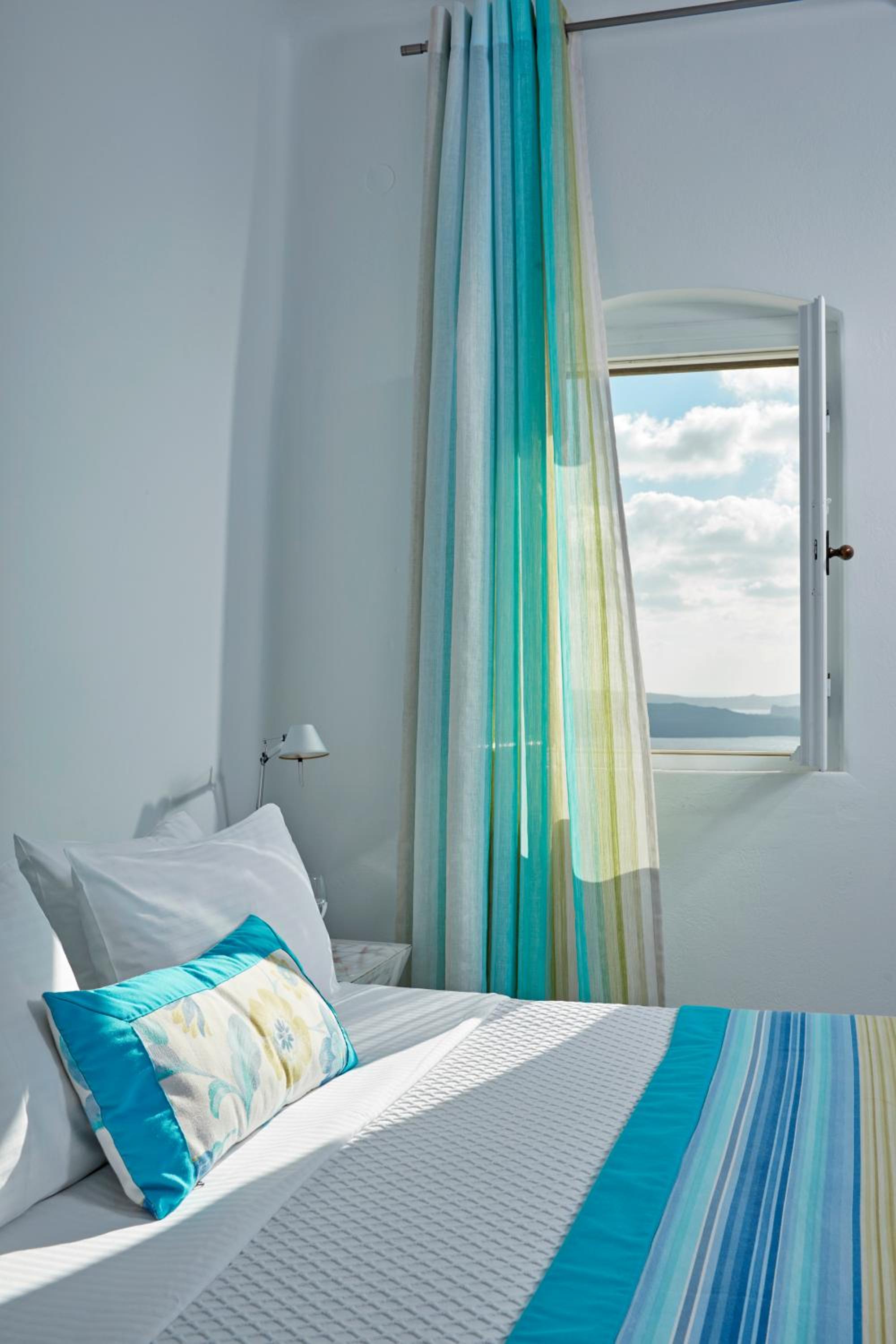 Double Room with Sea View - Photo 6