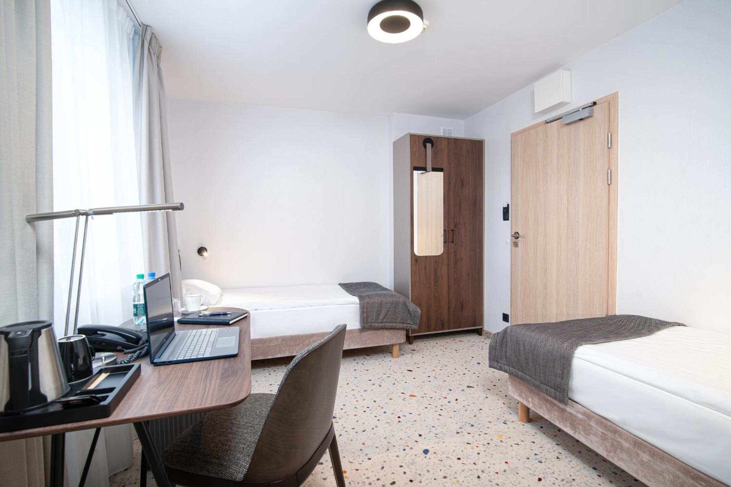 Twin Room photo 2