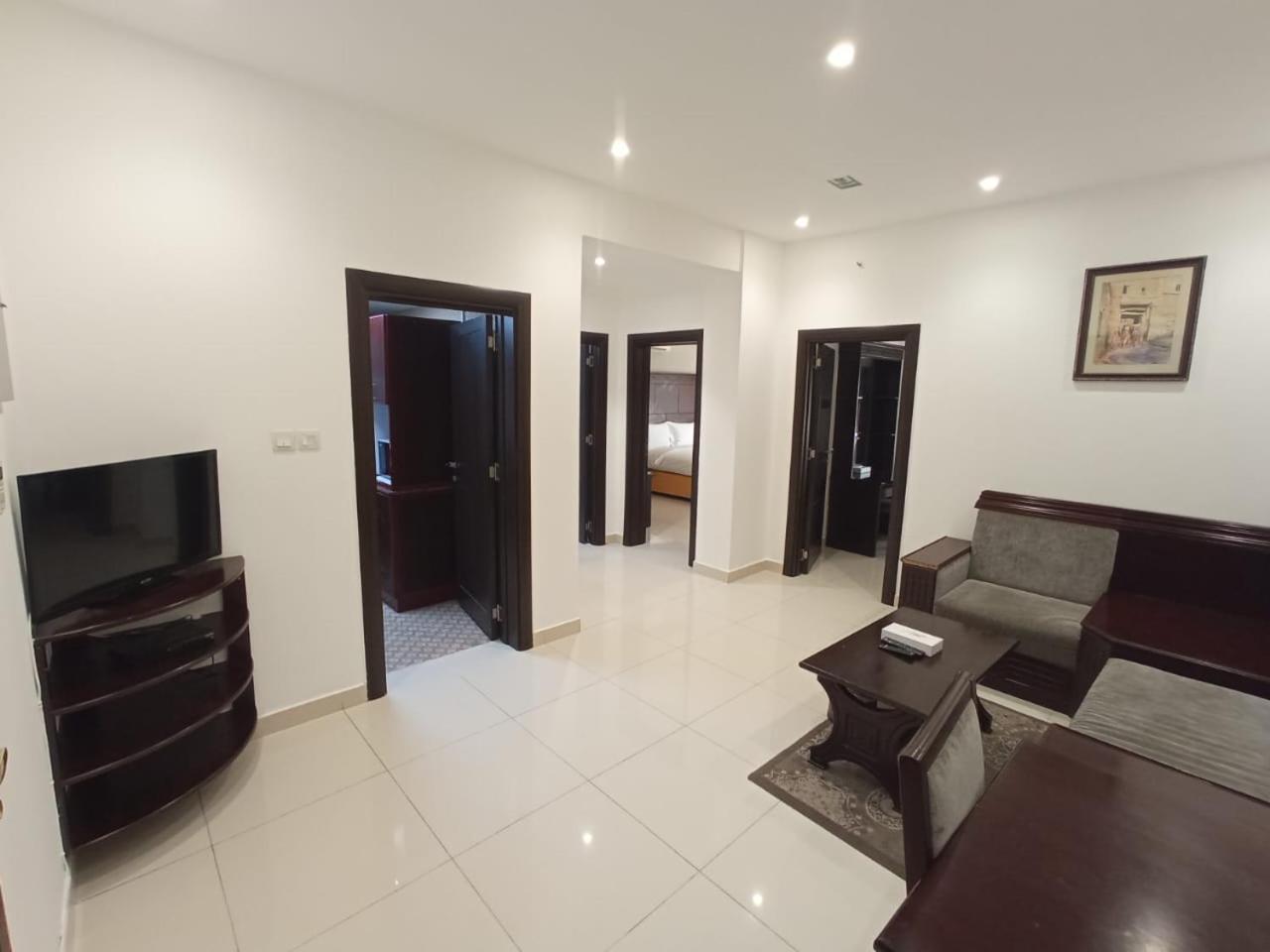 Two-Bedroom Apartment photo 2