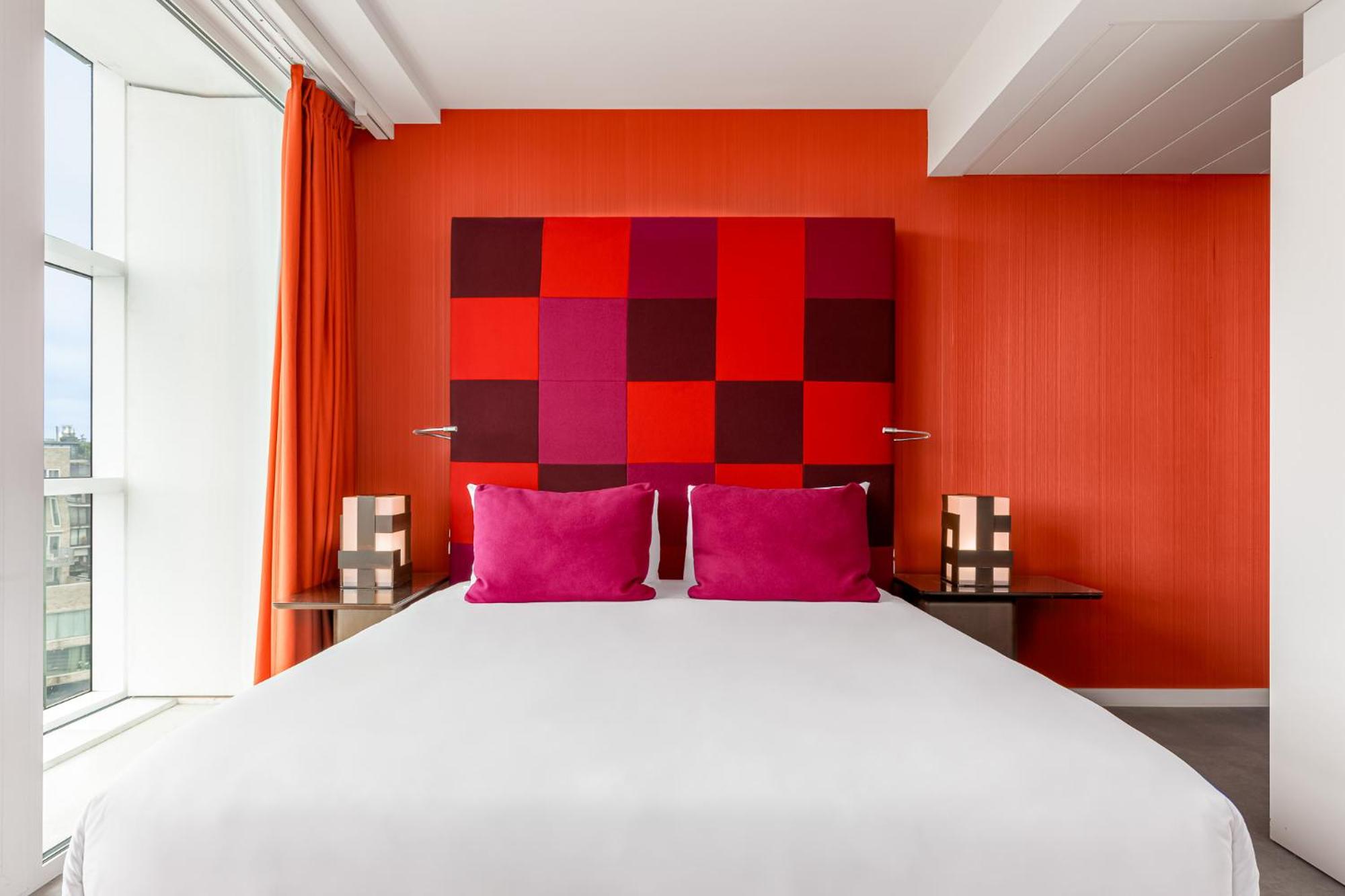 Executive Room - Photo 6