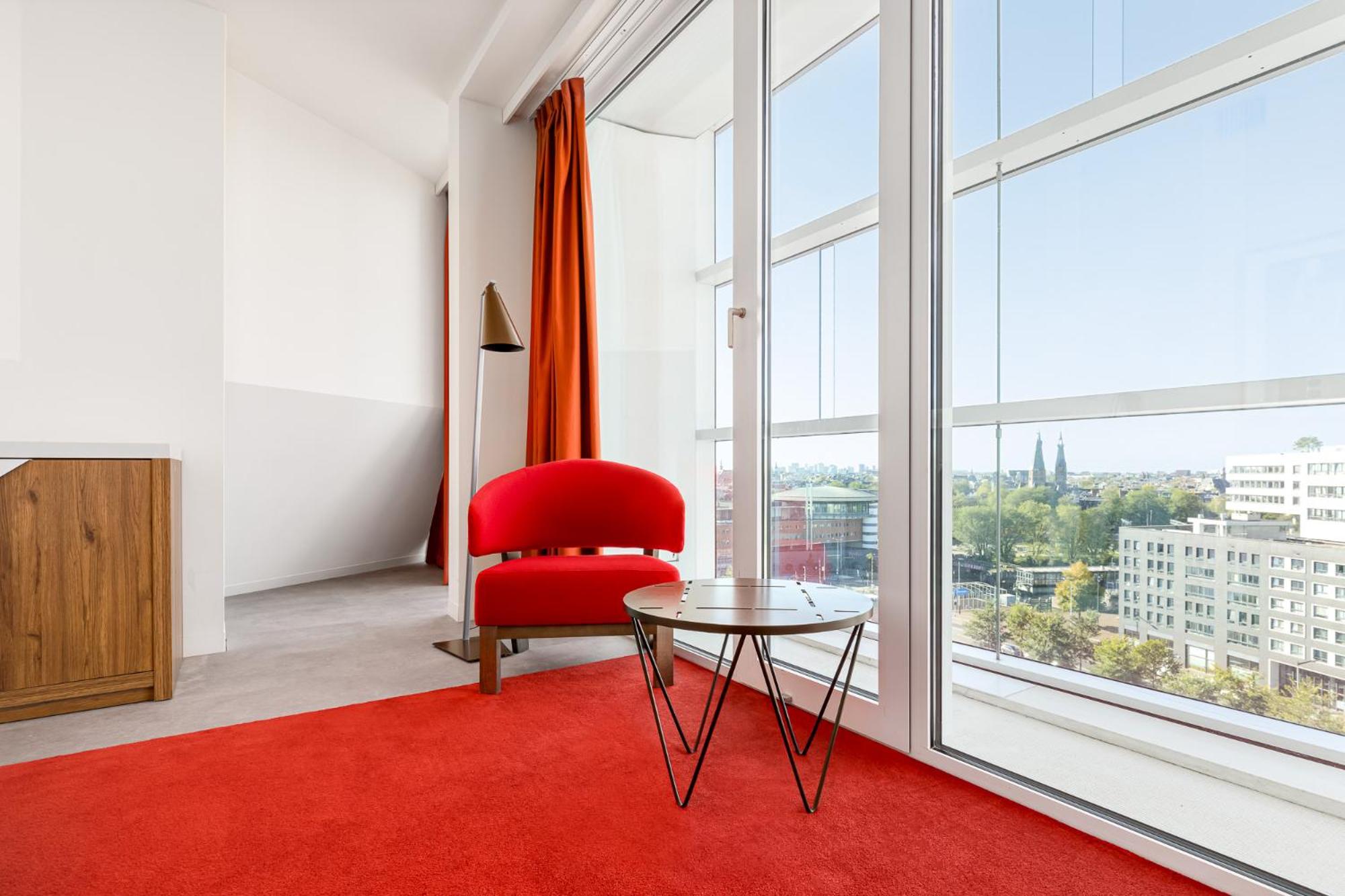 Executive Room - Photo 4