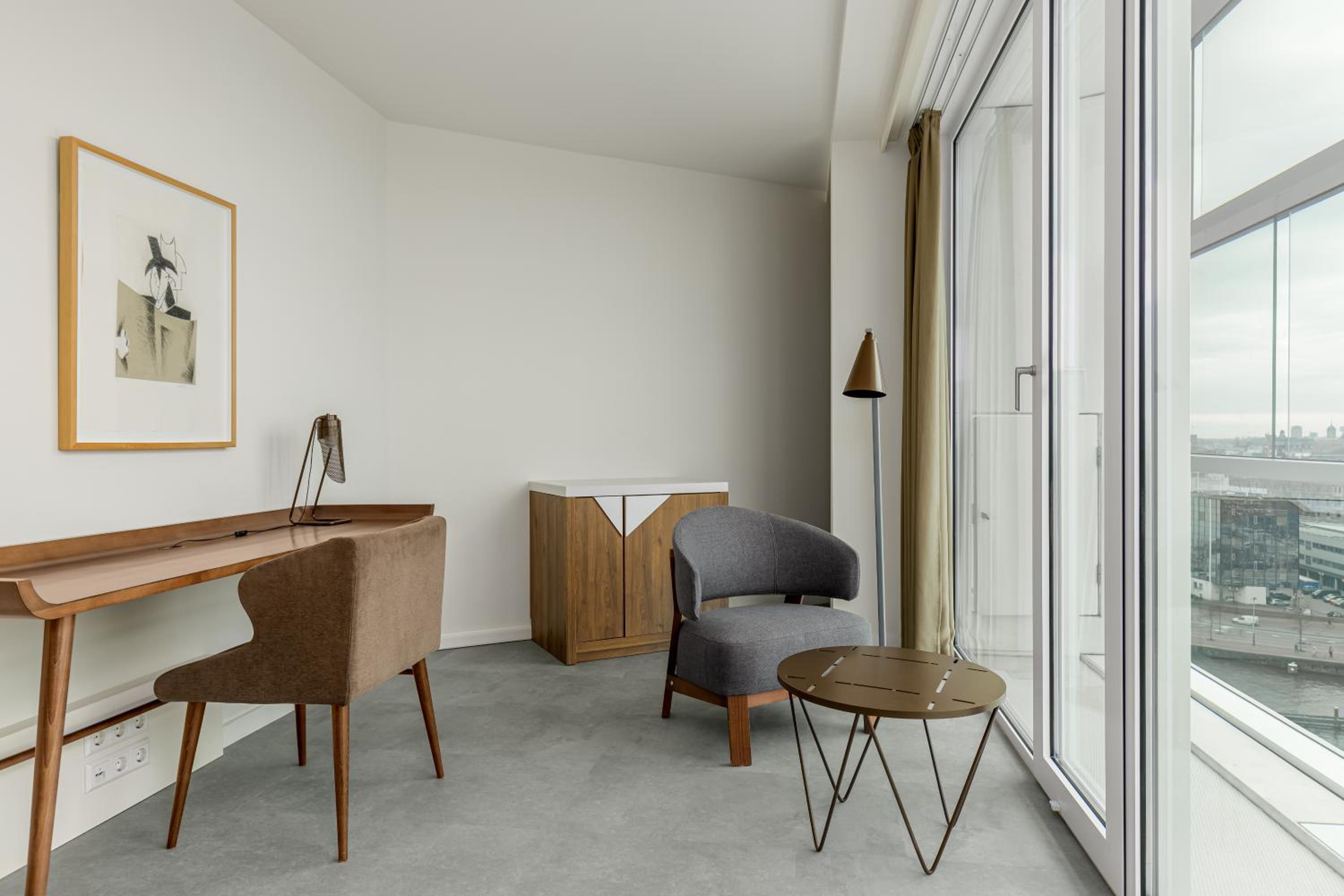 Executive Room - Photo 7