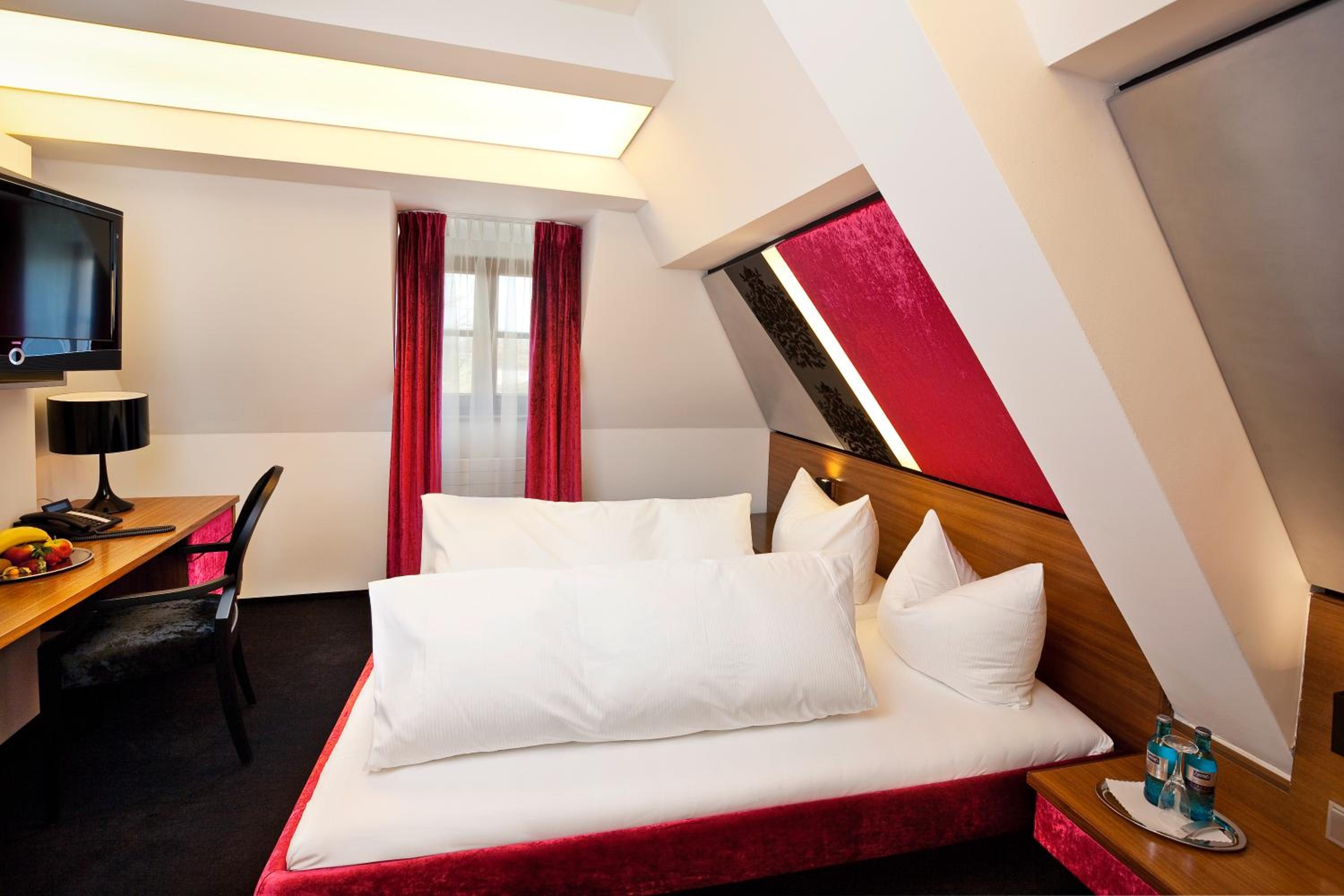 Comfort Junior Double Room photo 2