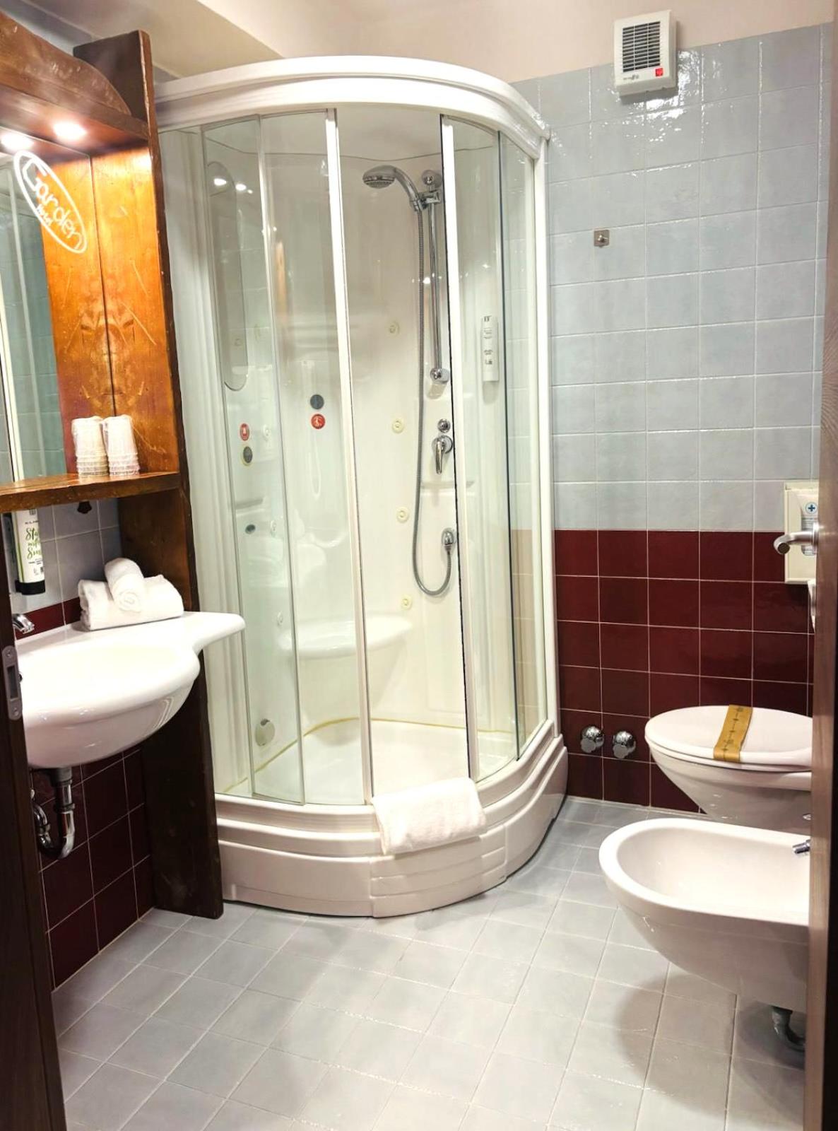 Superior Double or Twin Room with Mountain View - Photo 5