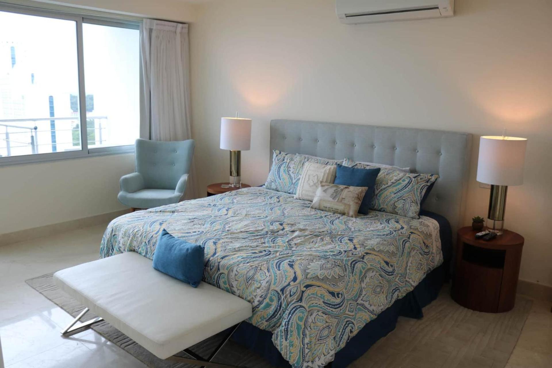 One-Bedroom Apartment photo 3