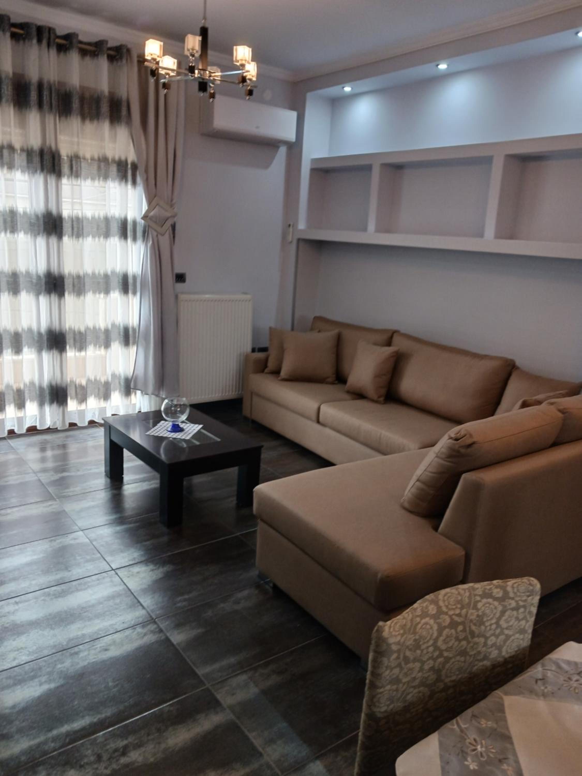 Three-Bedroom Apartment with Balcony