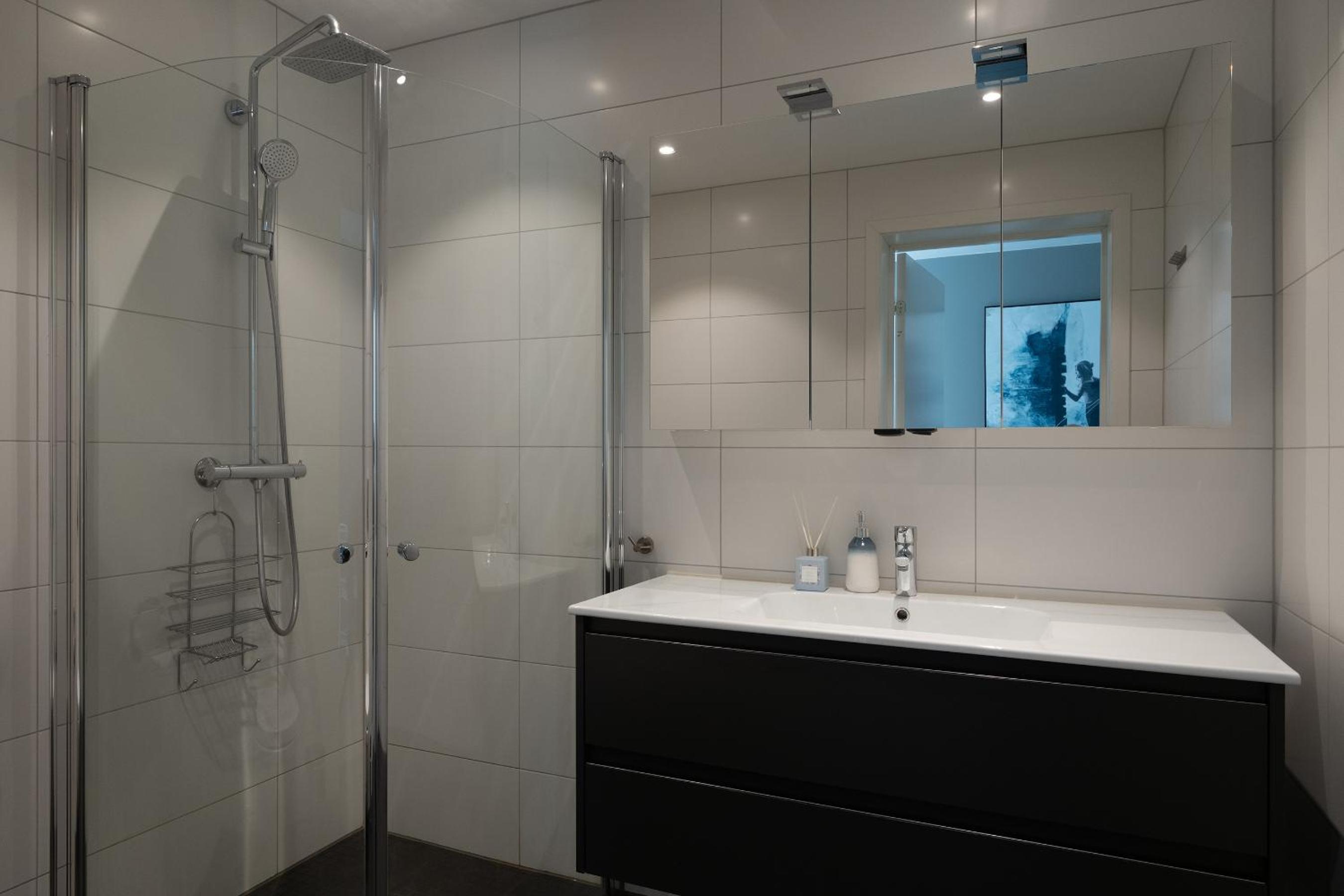 Apartment with View - Photo 4