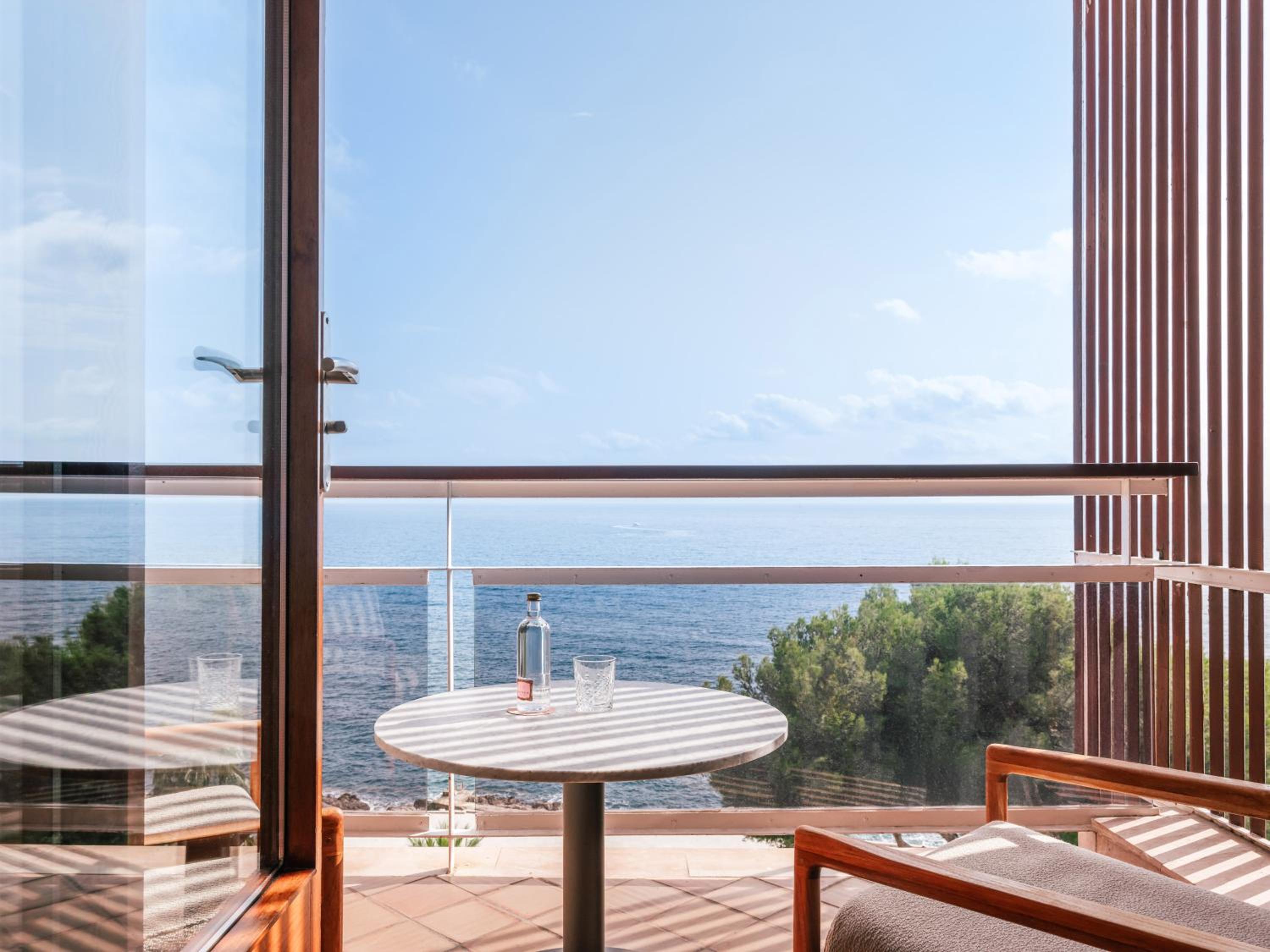 Premium Room with Sea View