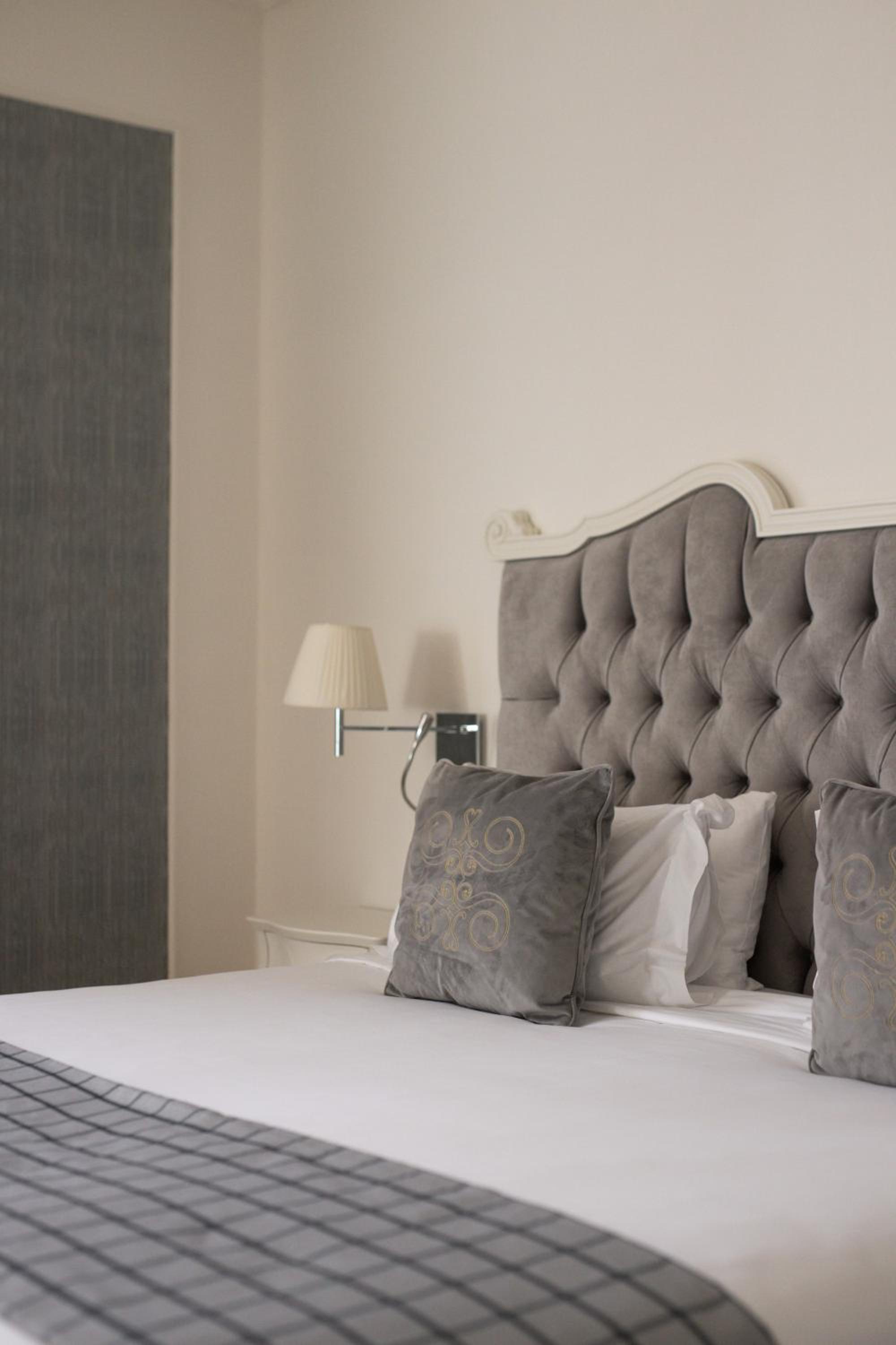 Superior Double or Twin Room - Photo 2