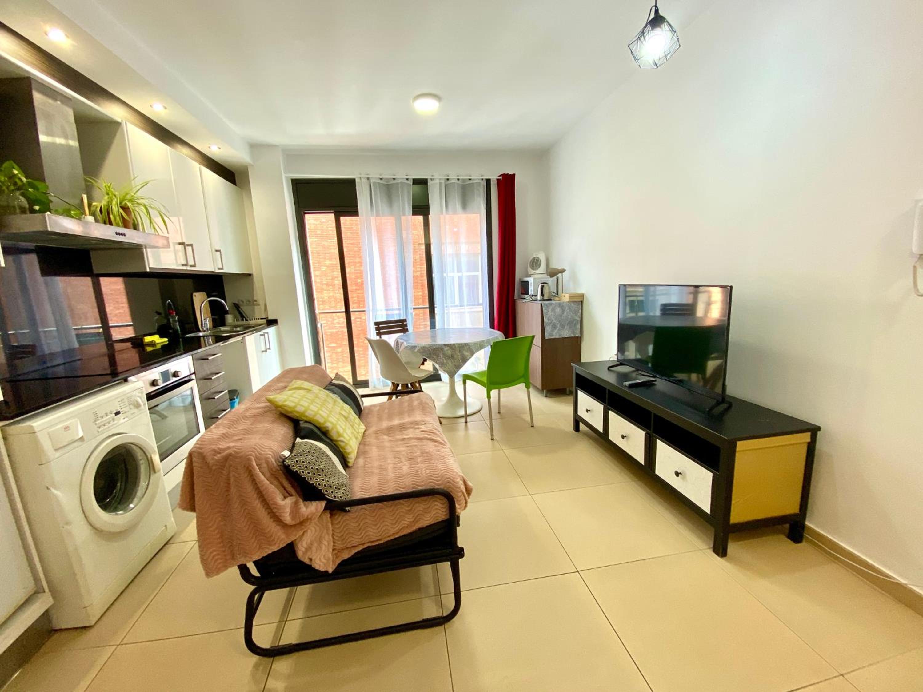 One-Bedroom Apartment