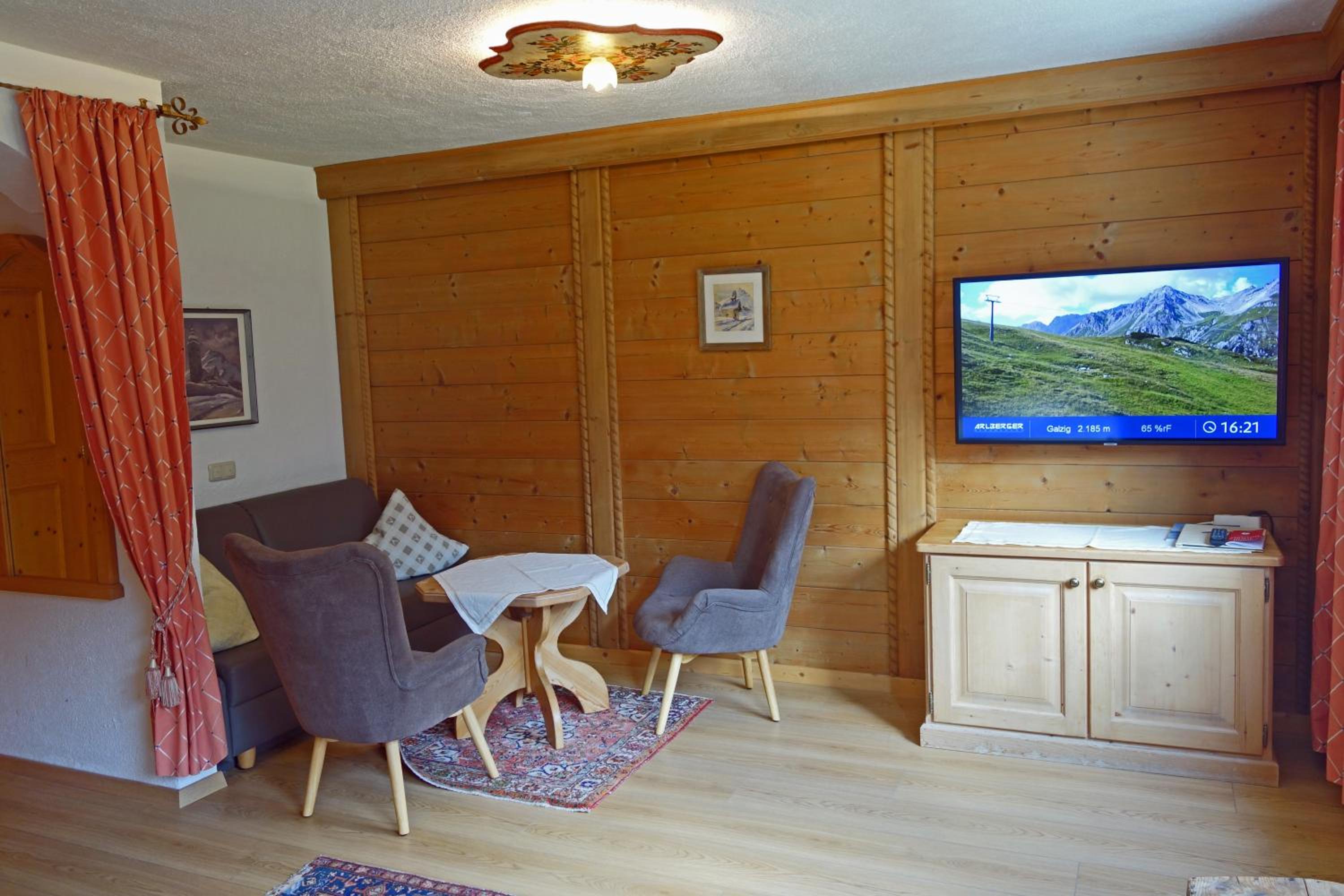 Deluxe Double Room photo 1