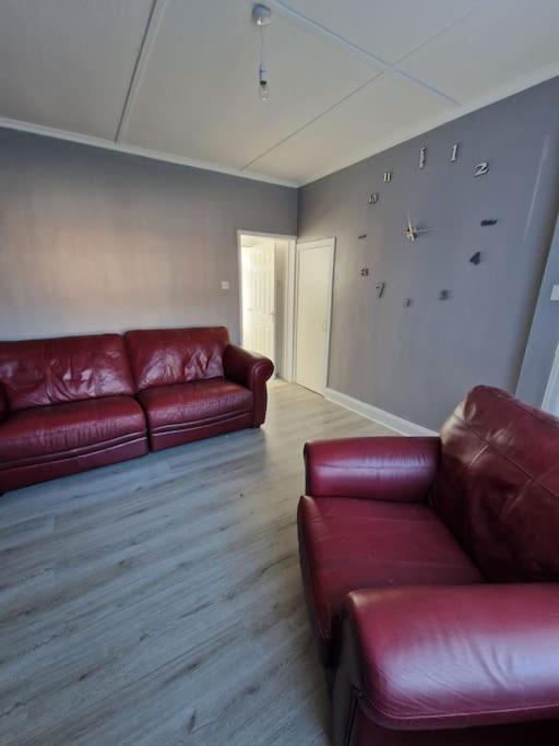 Two-Bedroom House photo 2