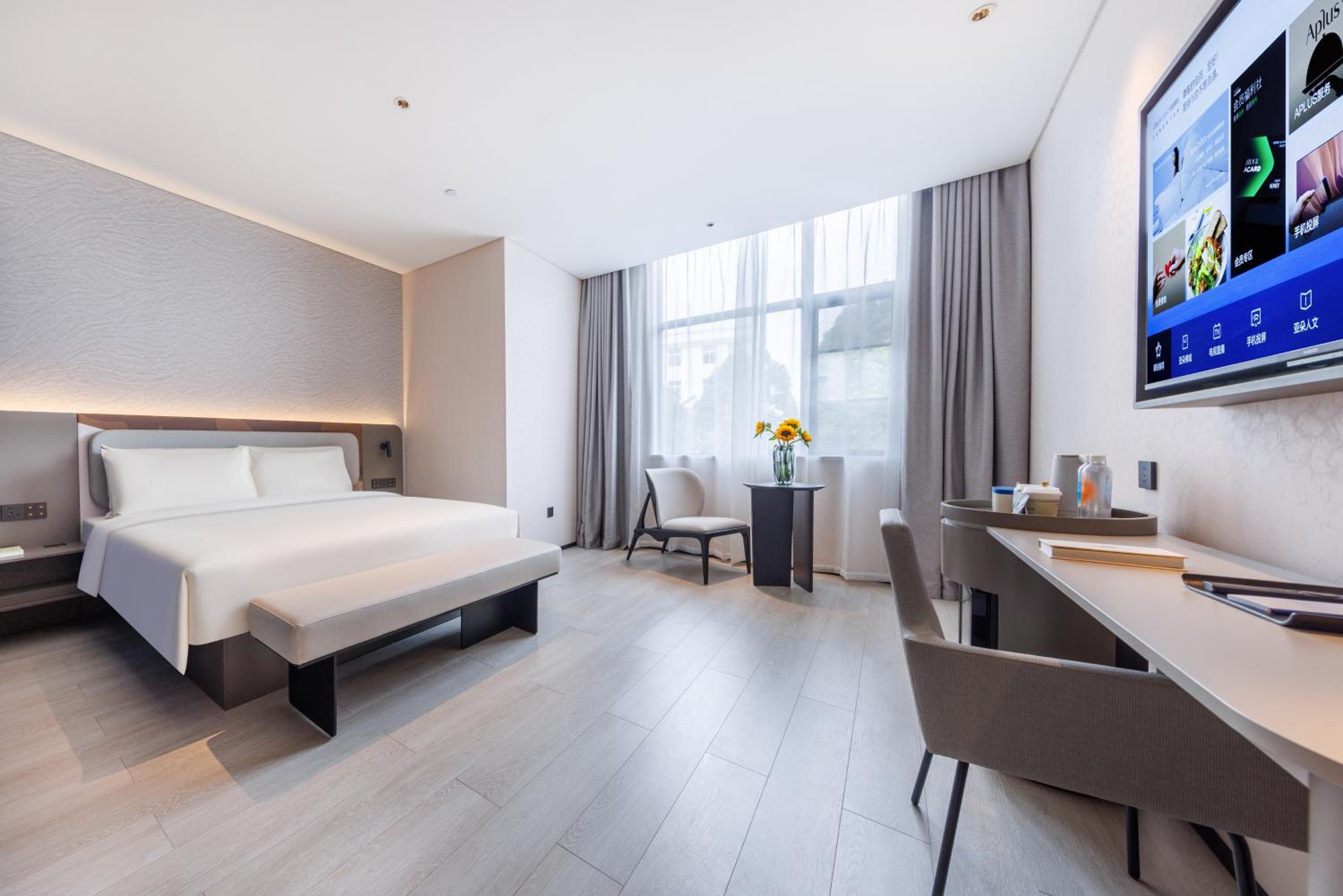 Selected Double Room photo 2
