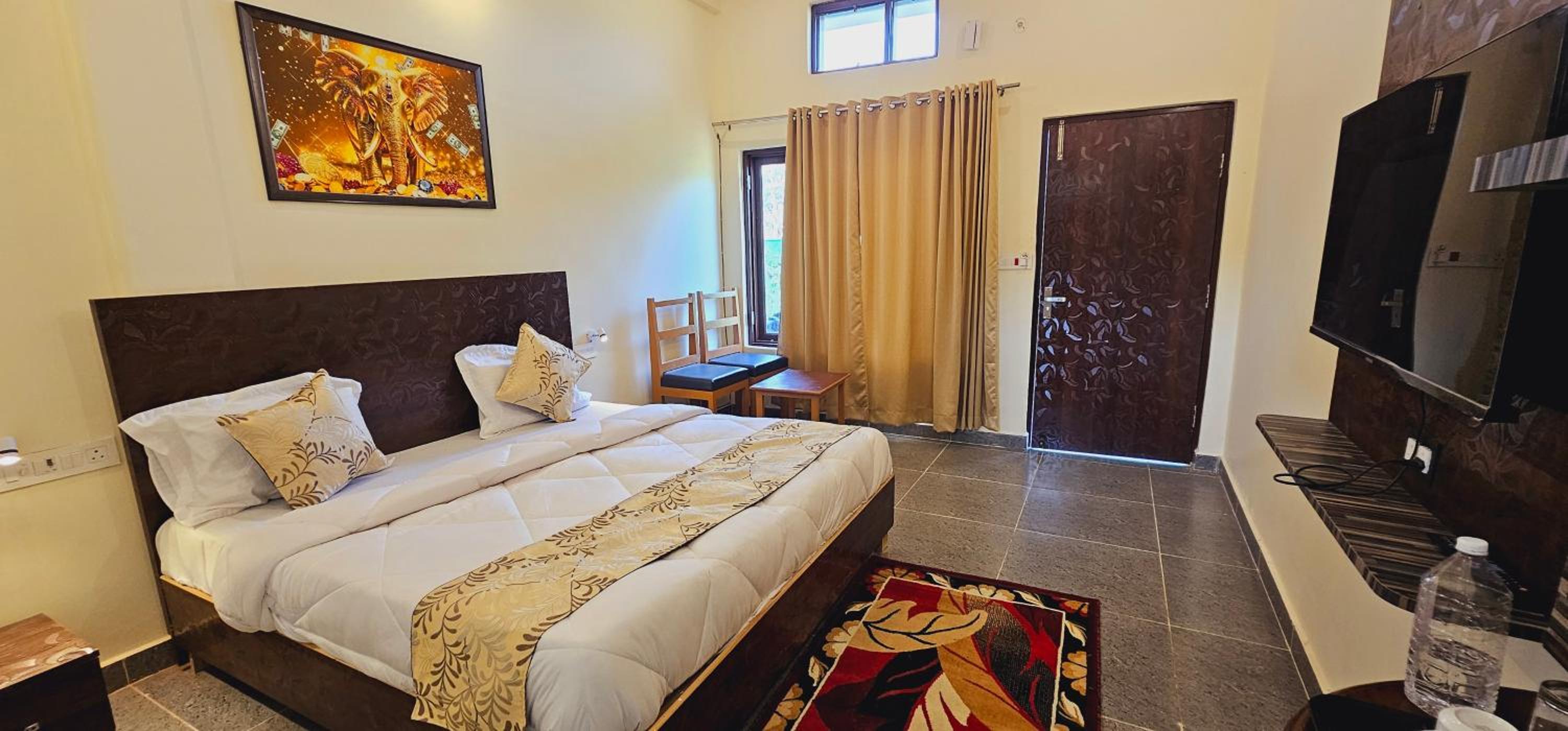 Queen Room With Garden View