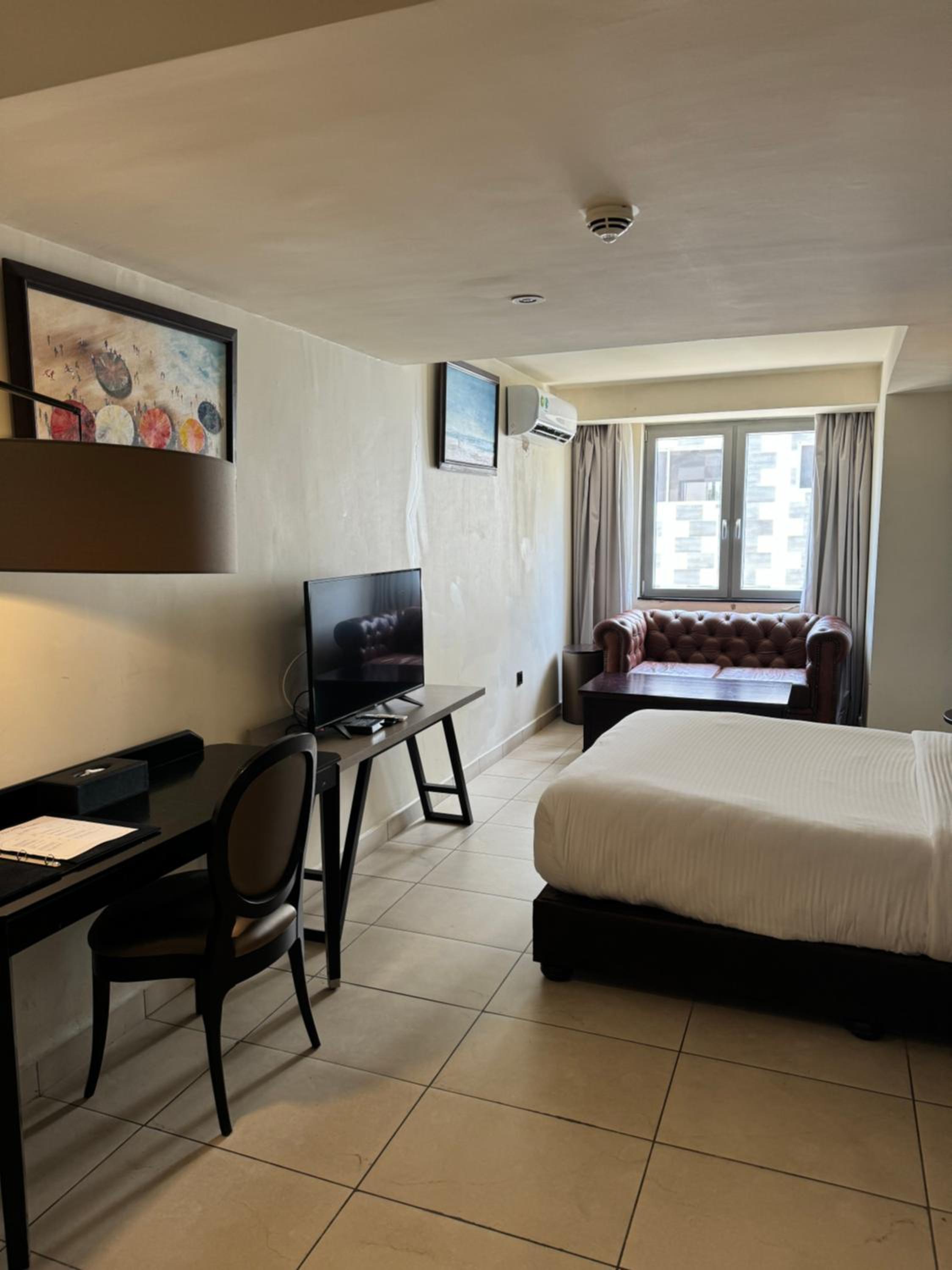 Deluxe Double Room photo 2