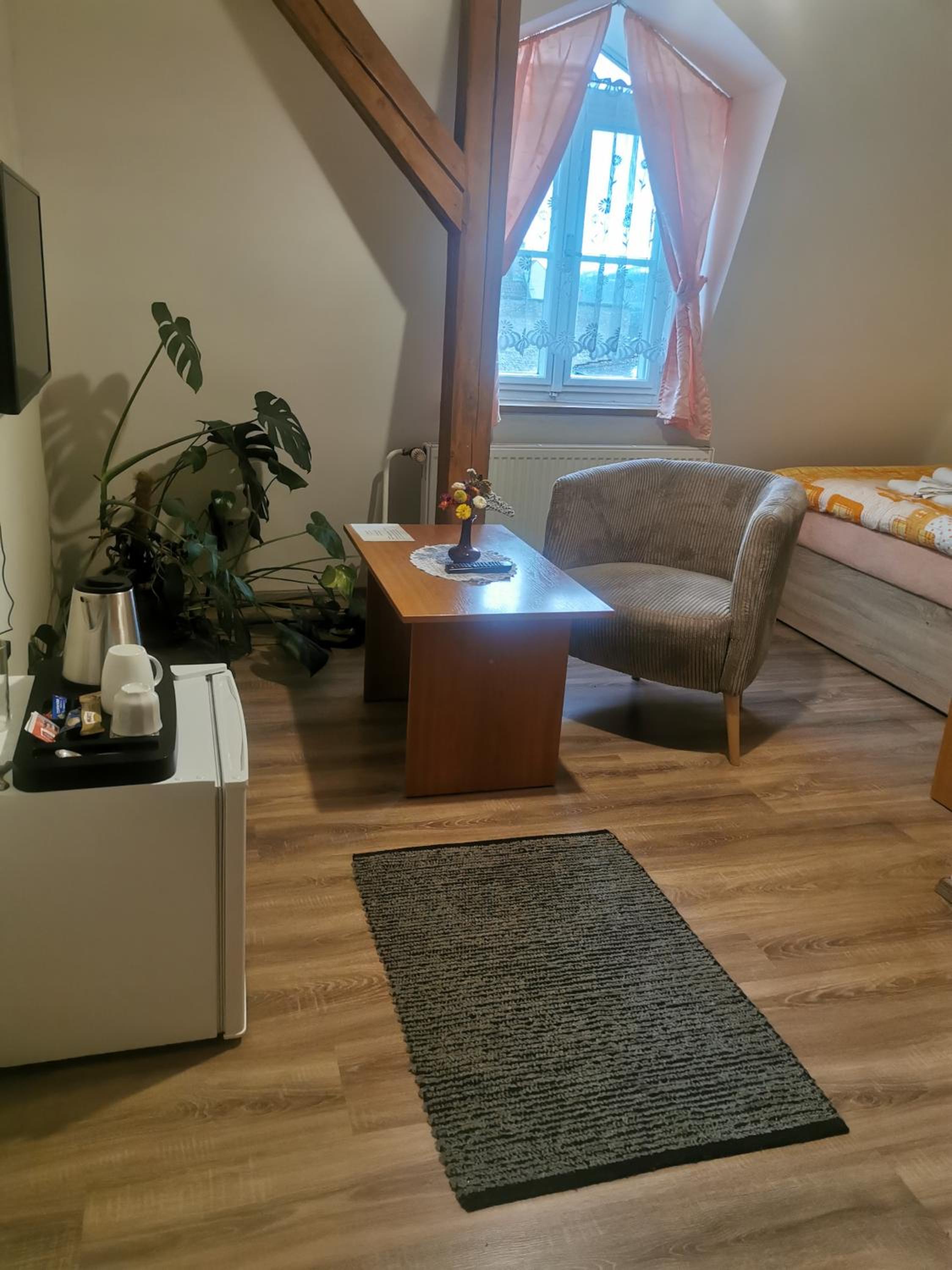 Single Room photo 1