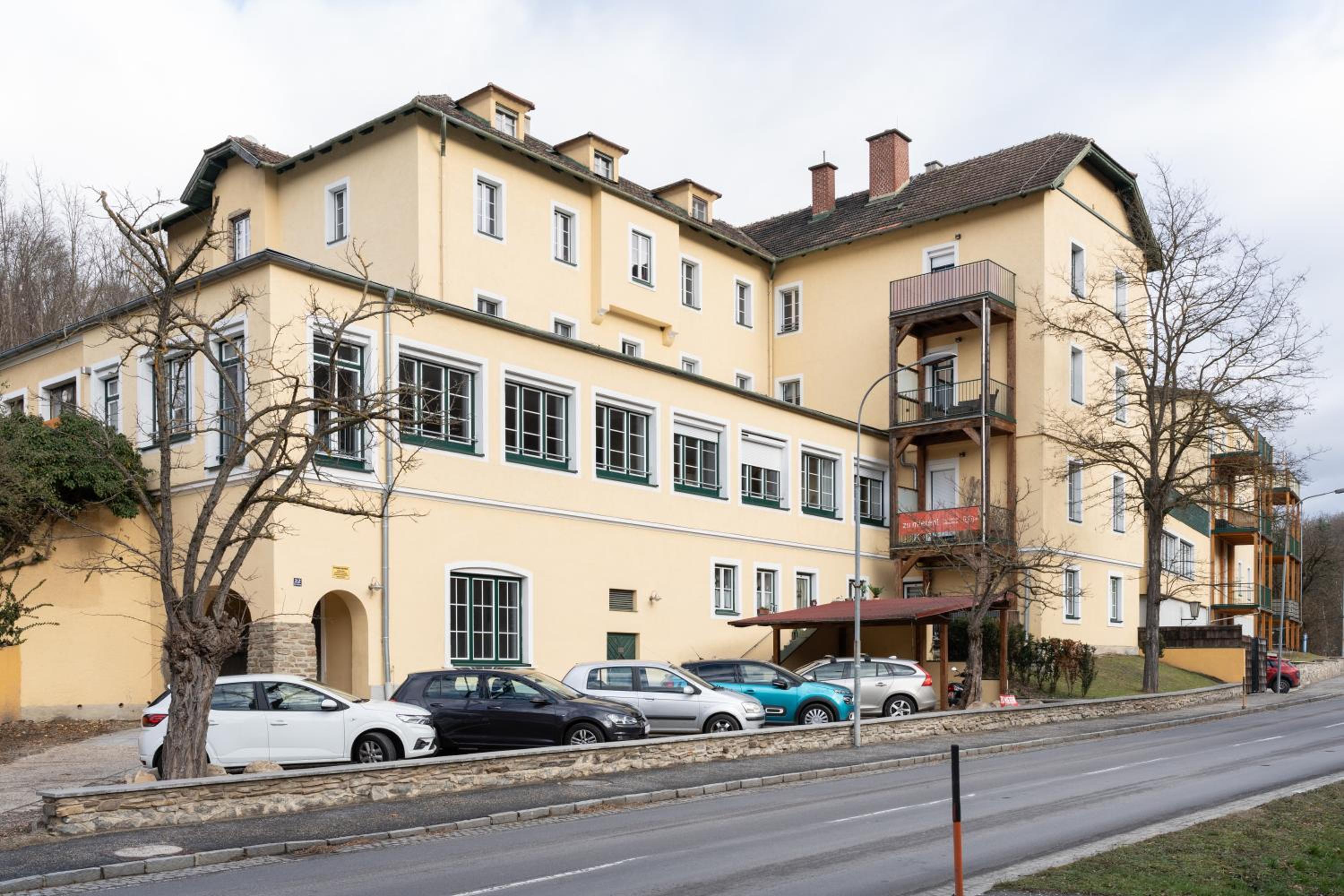 Two-Bedroom Apartment with City View photo 1