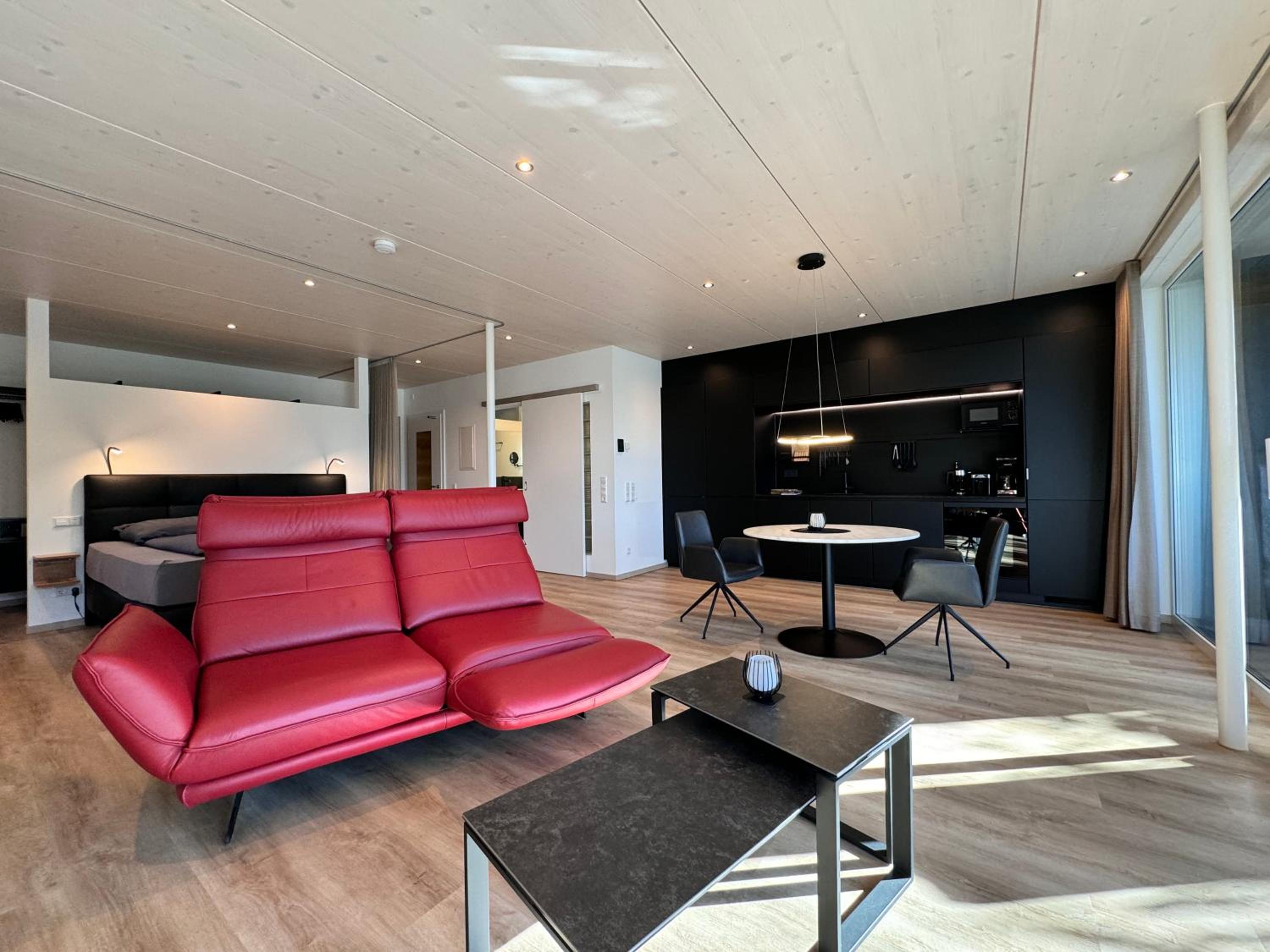 Apartment with Lake View photo 1