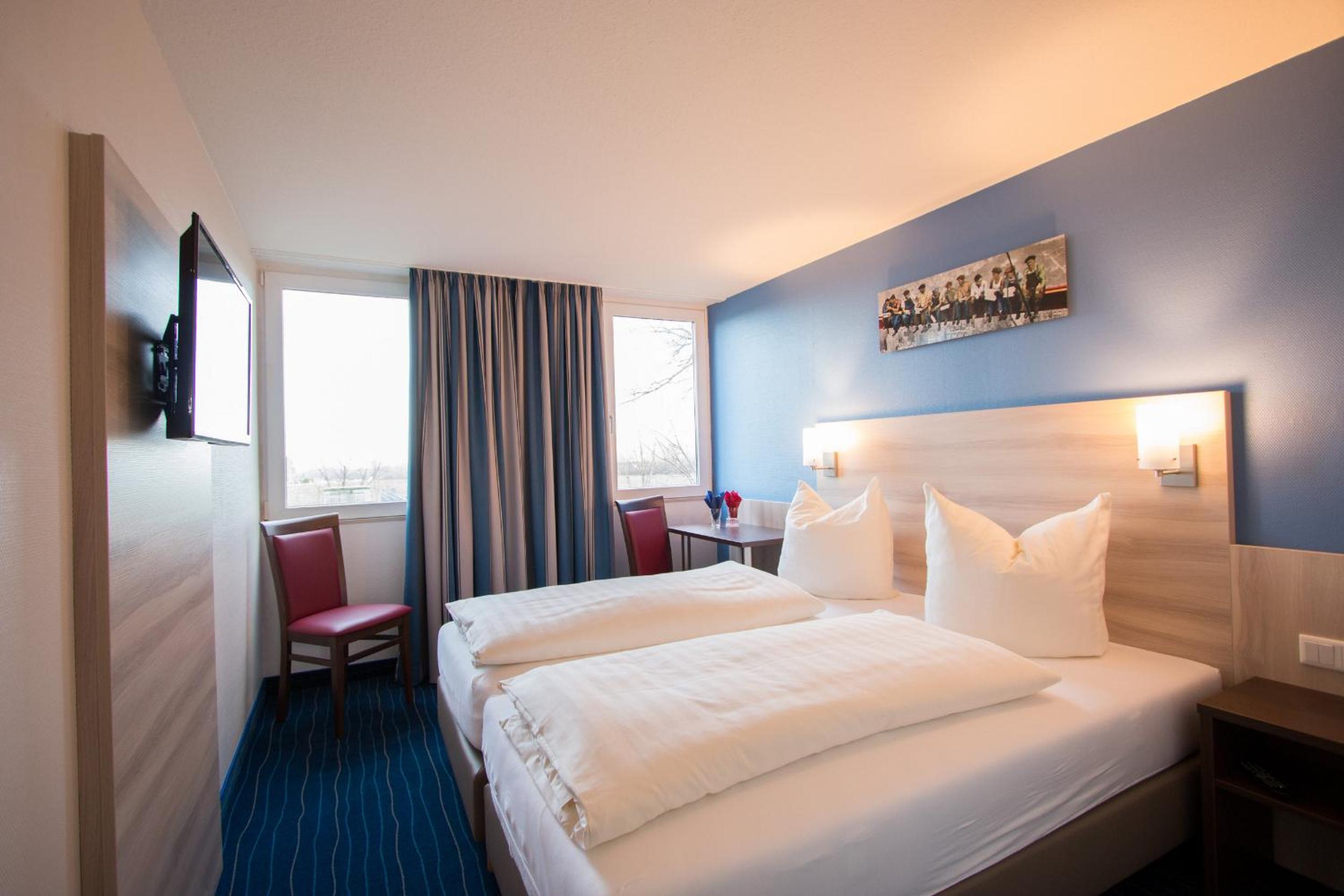 Comfort Double or Twin Room photo 3