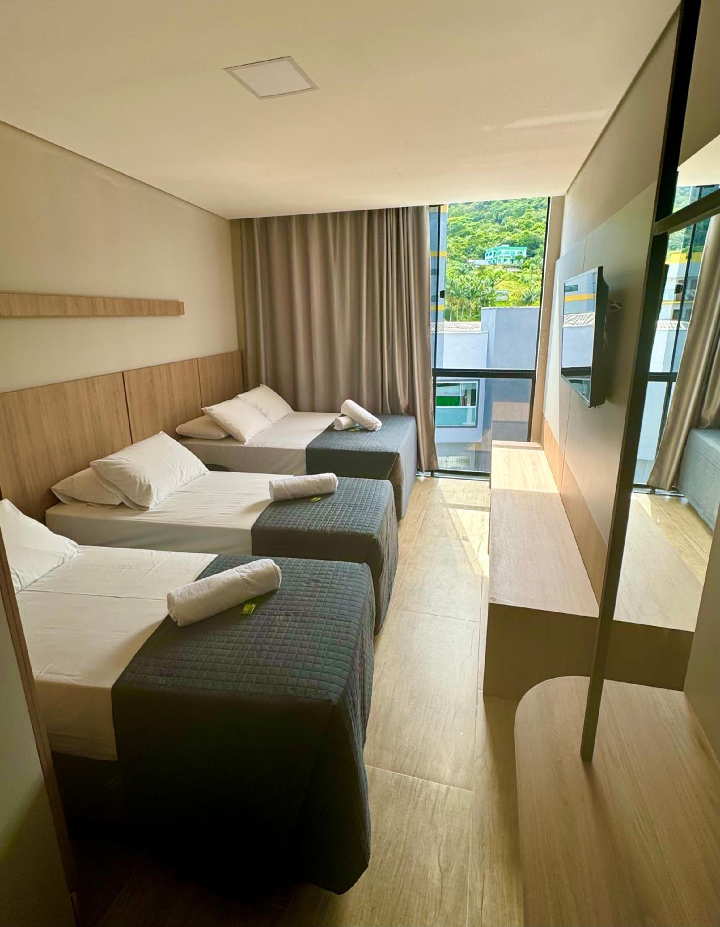 Comfort Quadruple Room - Photo 7