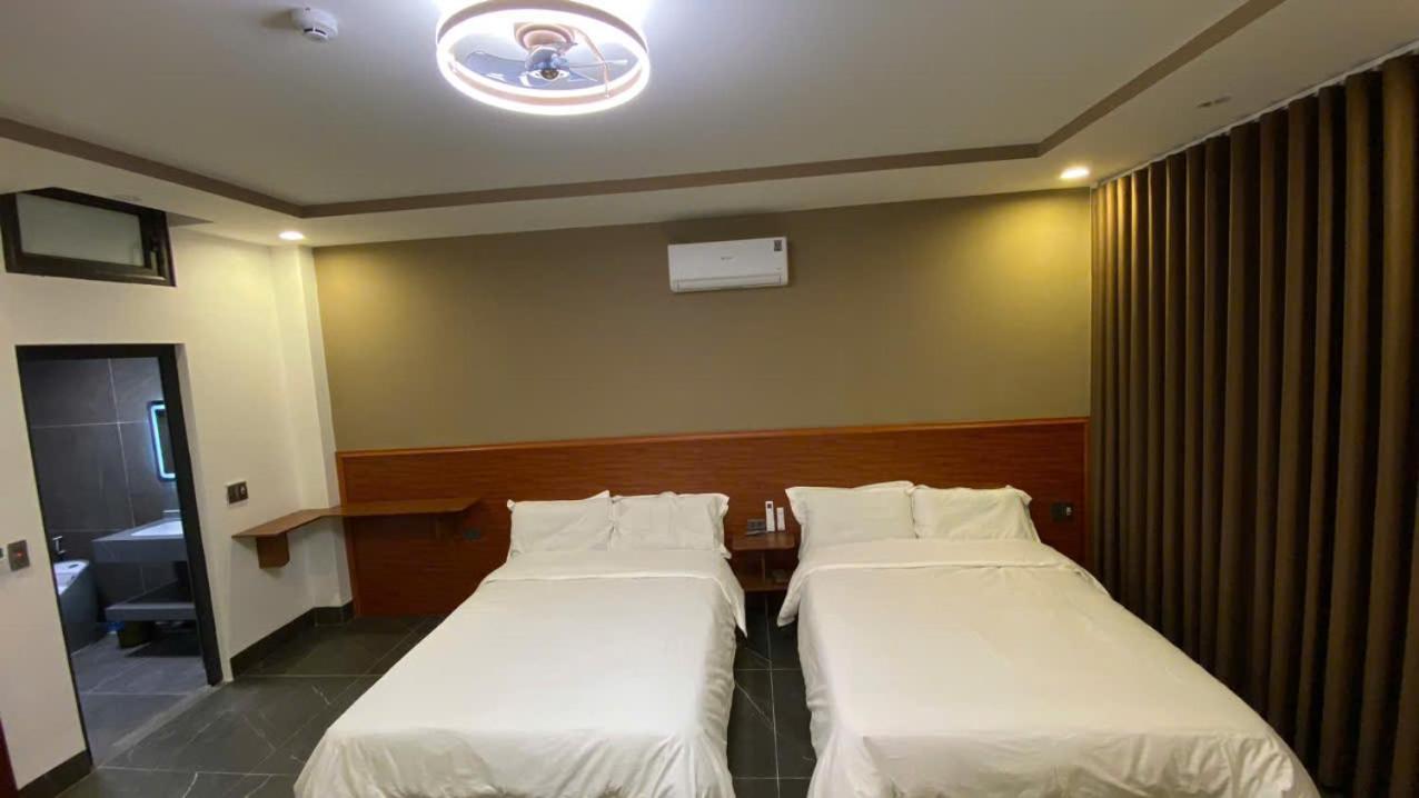 4-Bed Mixed Dormitory Room