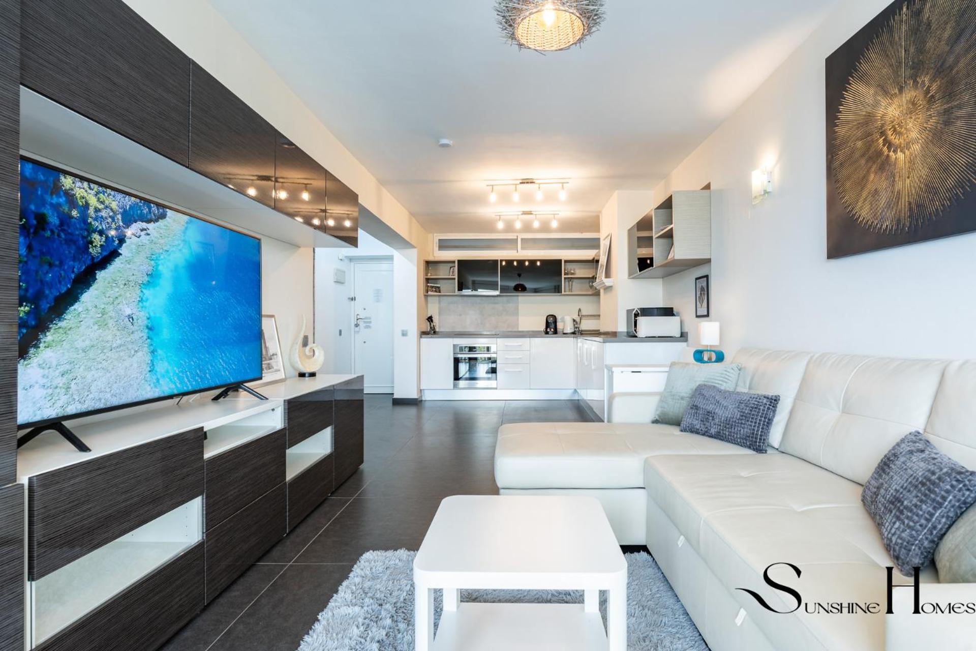 Apartamento de una habitación con vista al mar