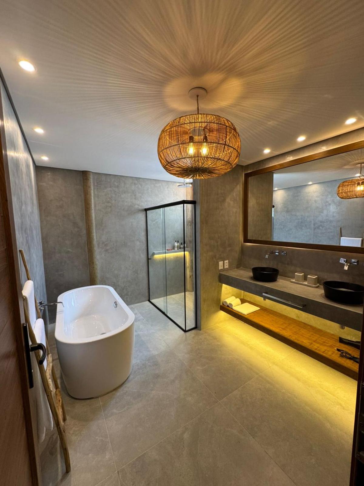 Deluxe Junior Suite photo 2