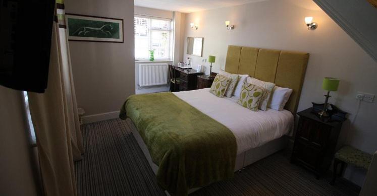 Double Room with Private Bathroom - Photo 4