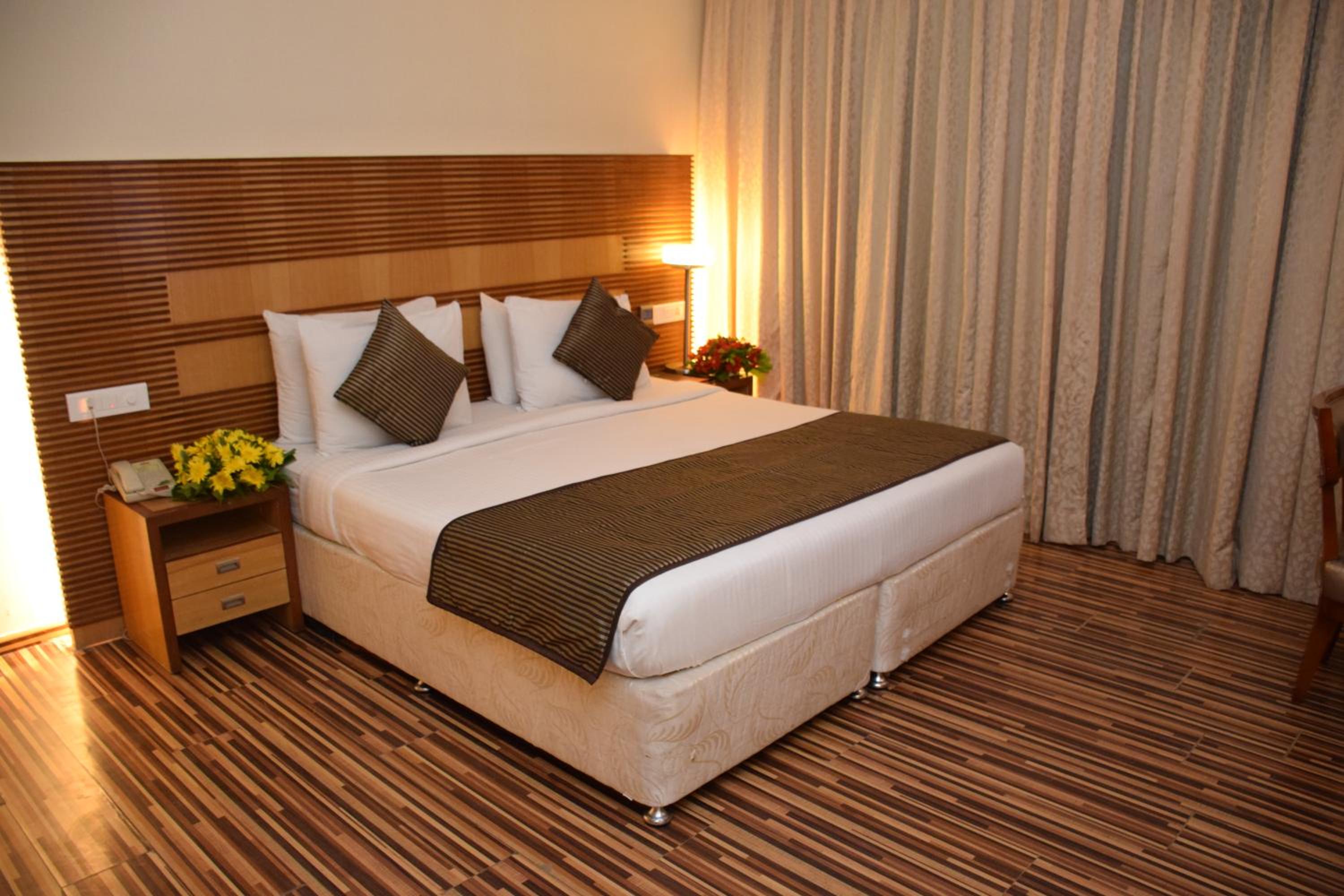 Standard Double or Twin Room - Complimentary Shuttle Pickup and Drop to Sai Baba Temple (Gate 2) - Photo 9