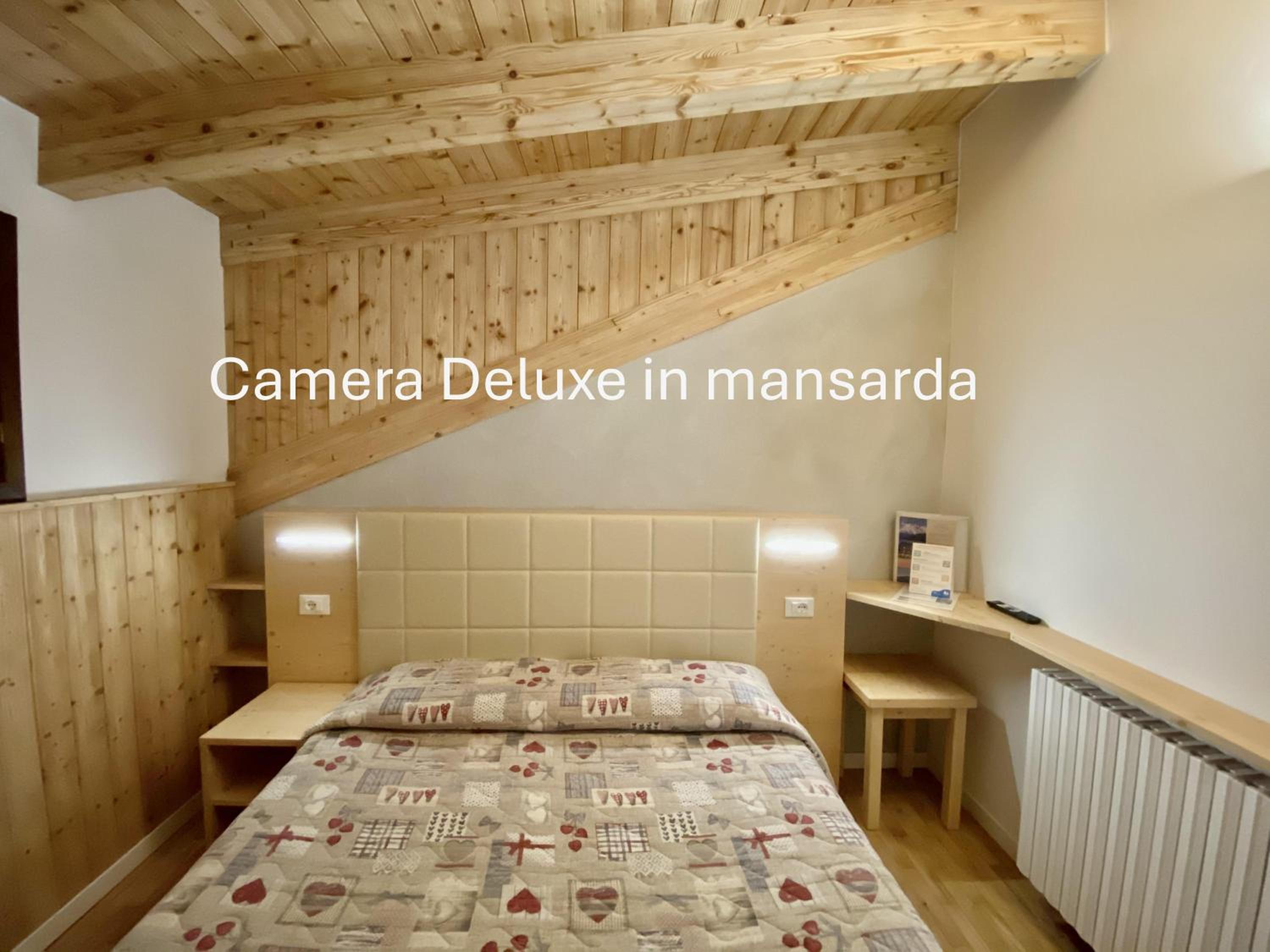 Standard Double or Twin Room - Photo 6