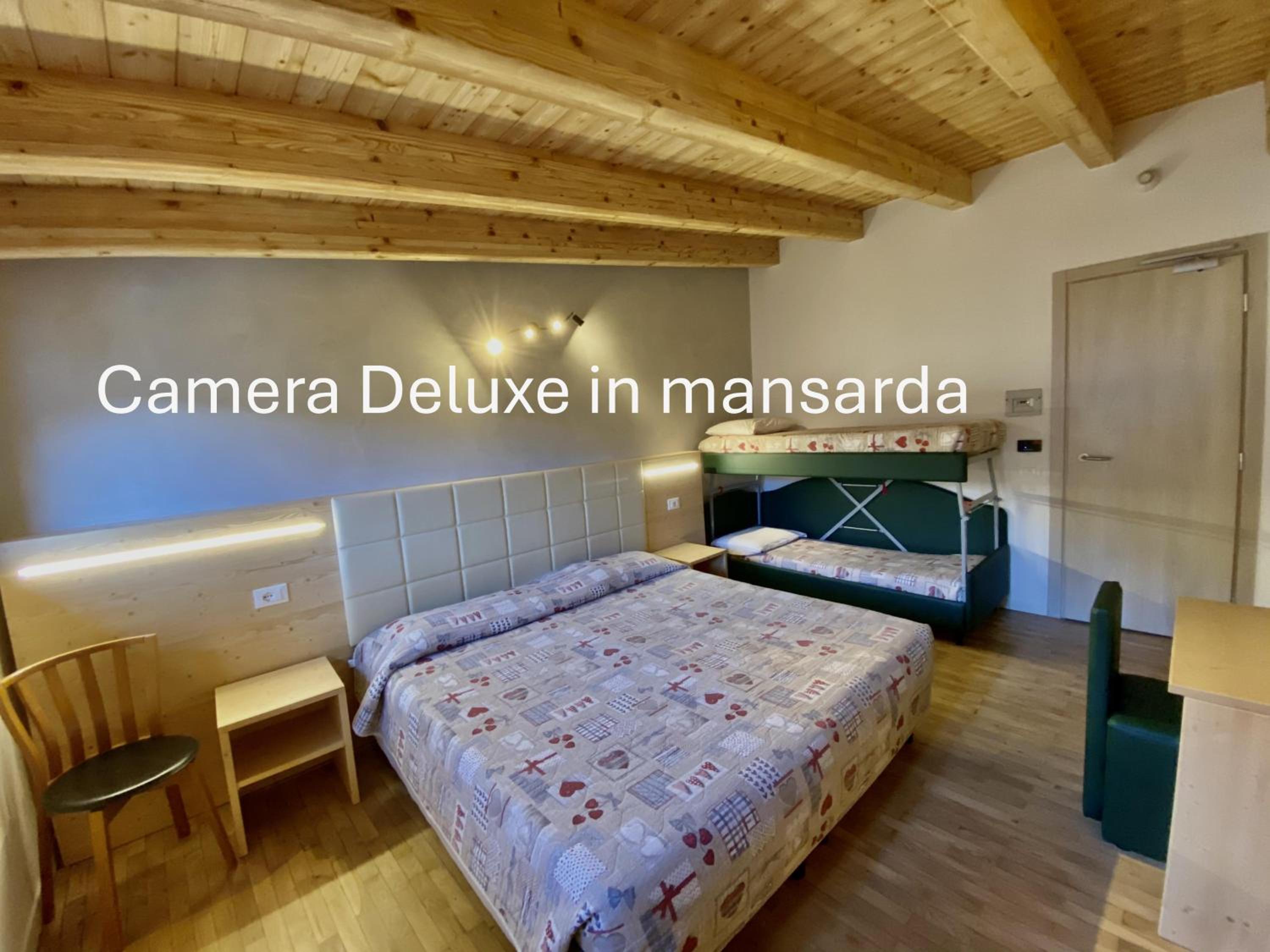Standard Double or Twin Room - Photo 7